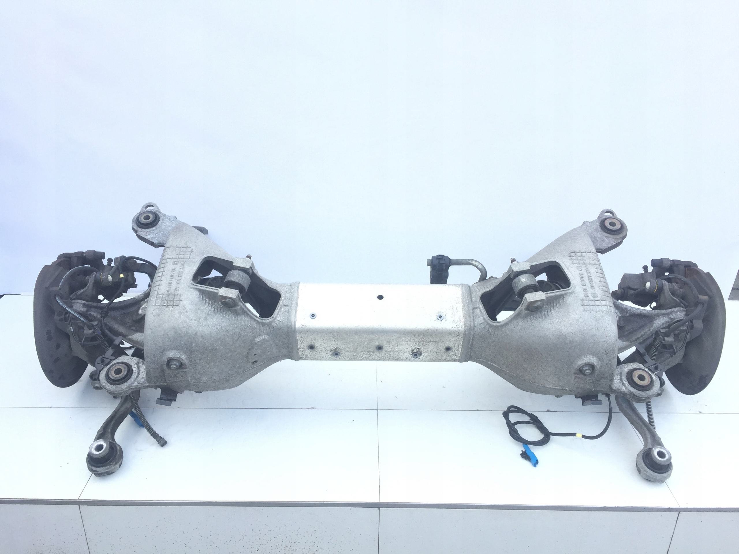 PEUGEOT 508 SEDAN ZAWIESZENIE OŚ BELKA TYLNE TYŁ