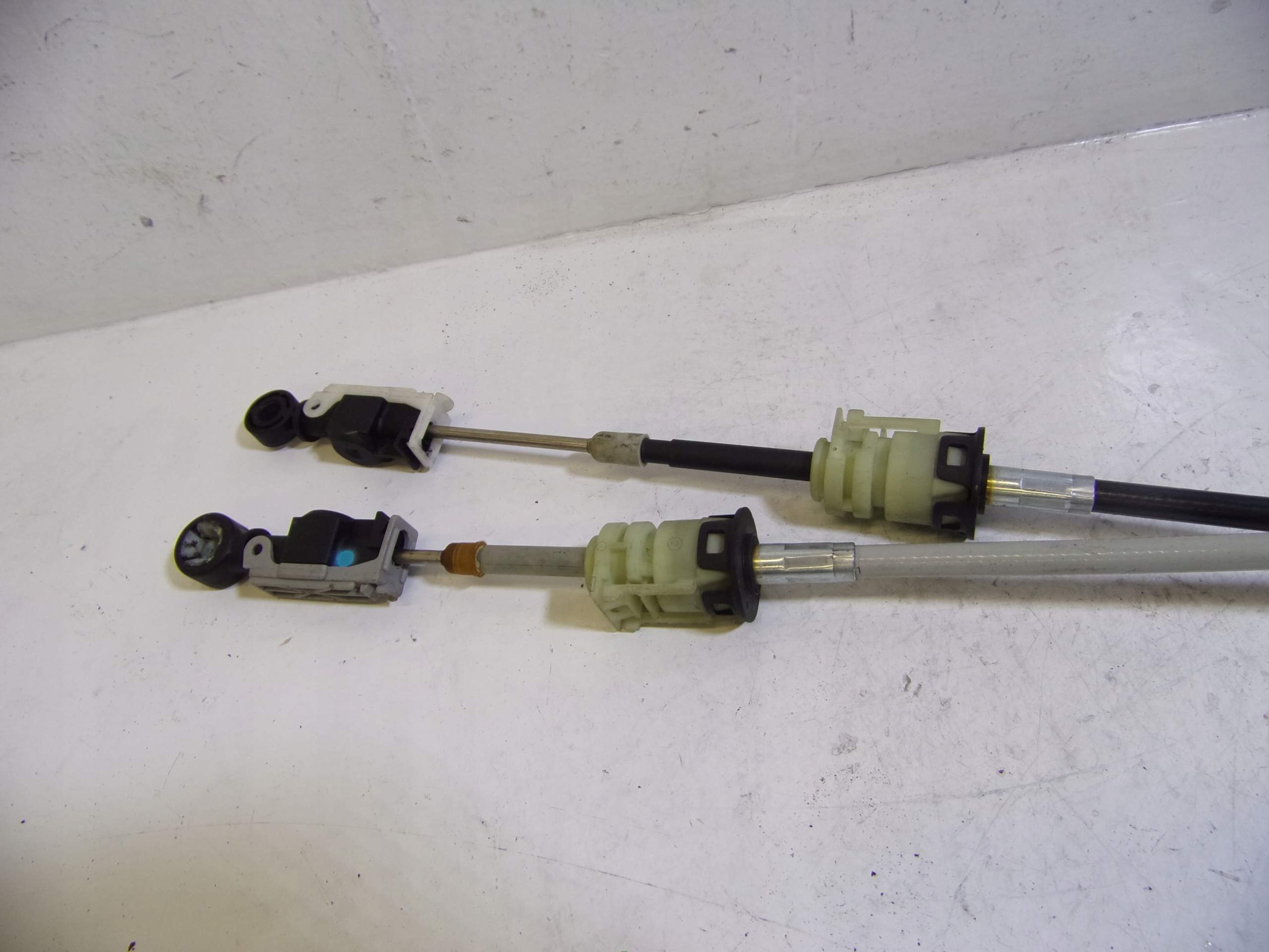 Câble Câble Mécanisme levier vitesse Engrenage OPEL VECTRA C 1.8 B