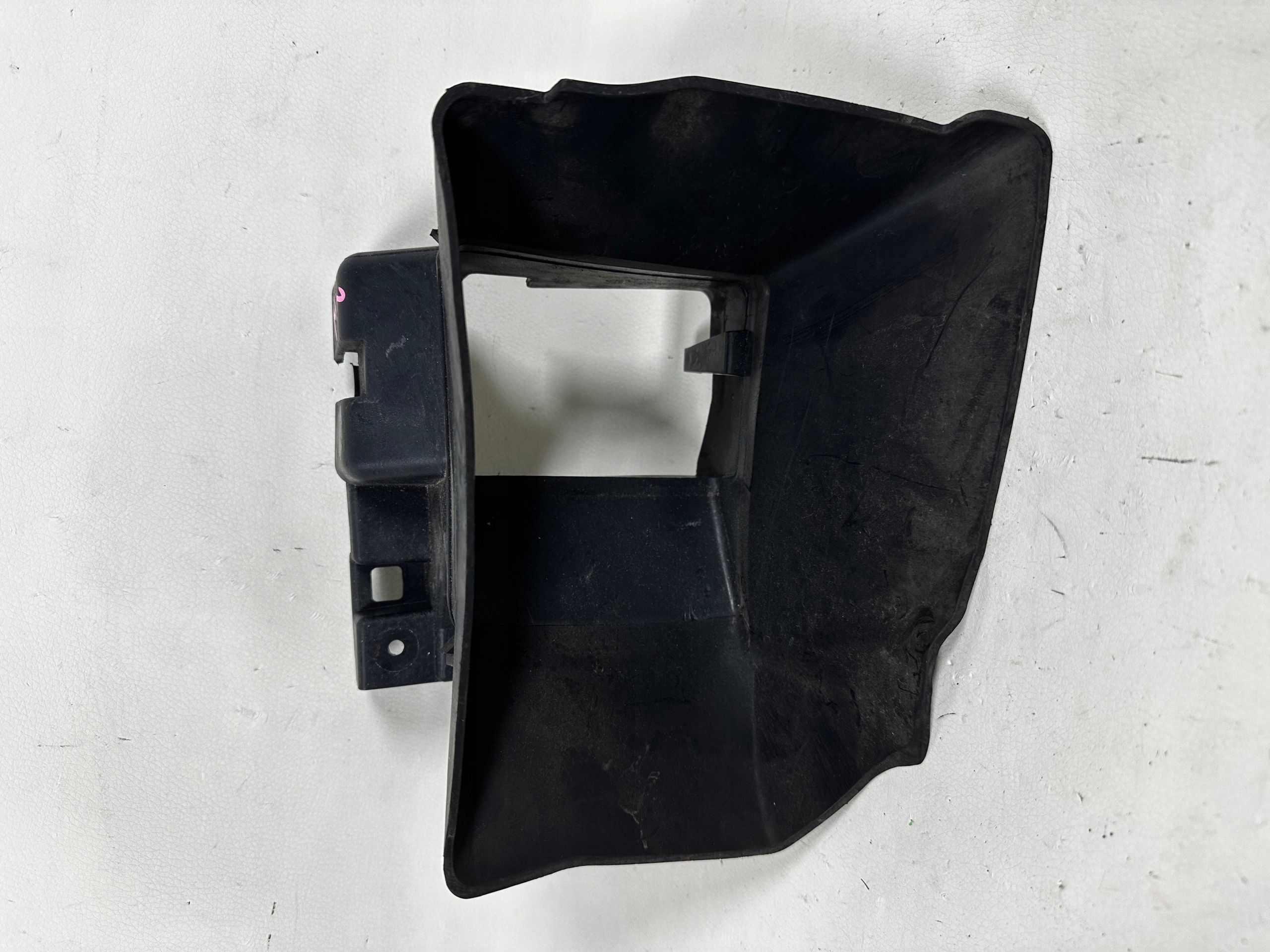 RENAULT MEGANE 4 IV steering wheel, intake air right 628108013R