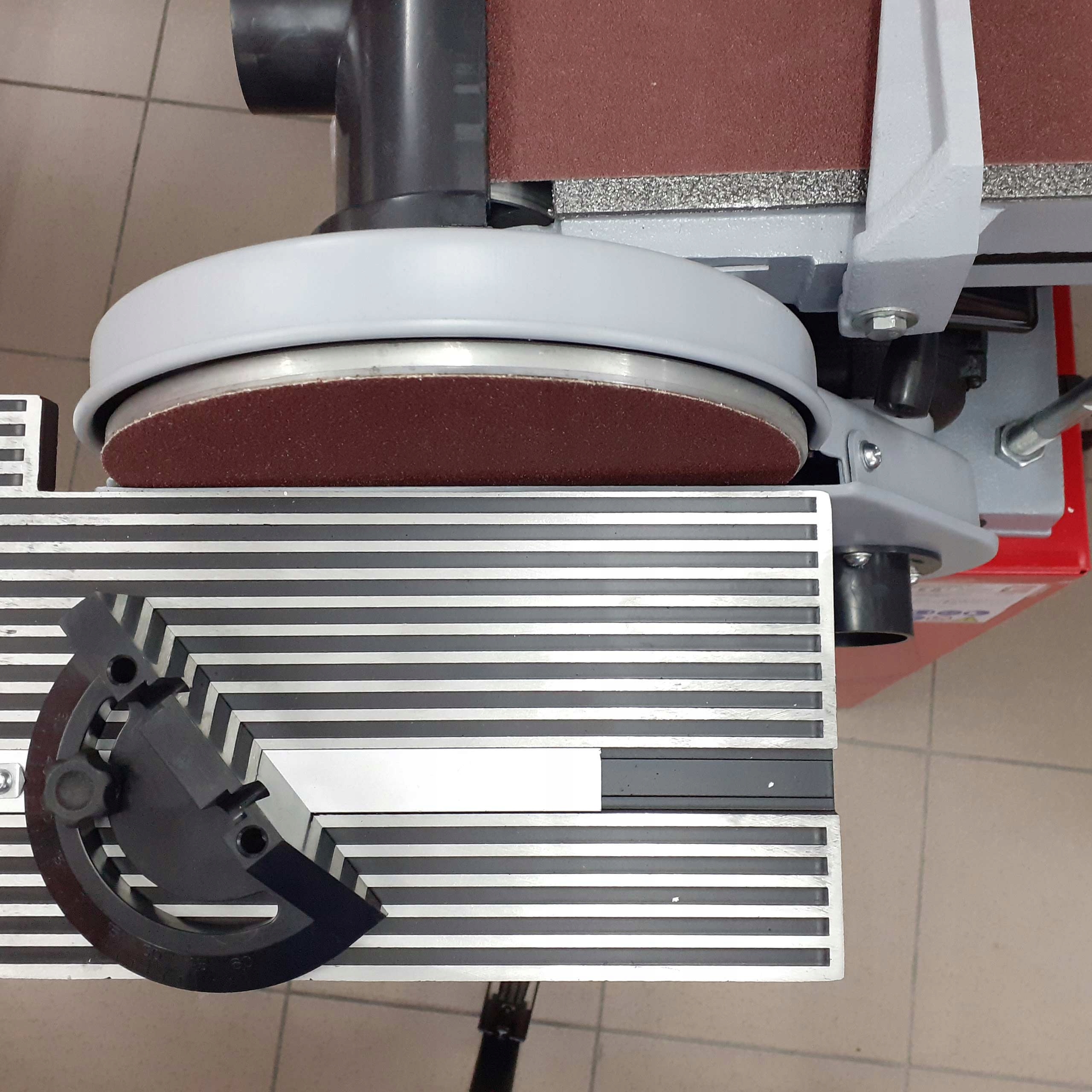 SZLIFIERKA TALERZOWA TAŚMOWA HOLZMANN BT1220 230V Rodzaj szlifierki taśmowa