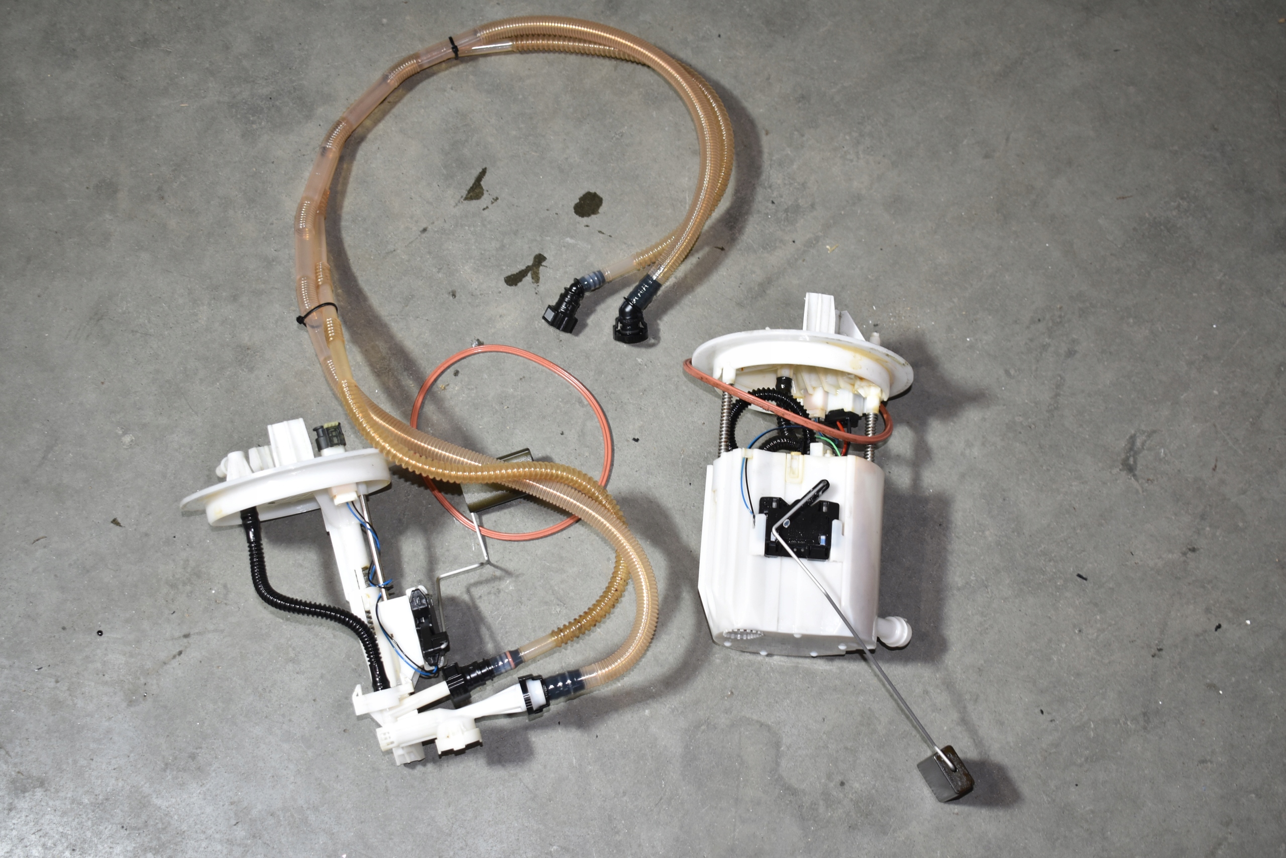 IDEALNA feed pump MERCEDES GLE 350 W166 1