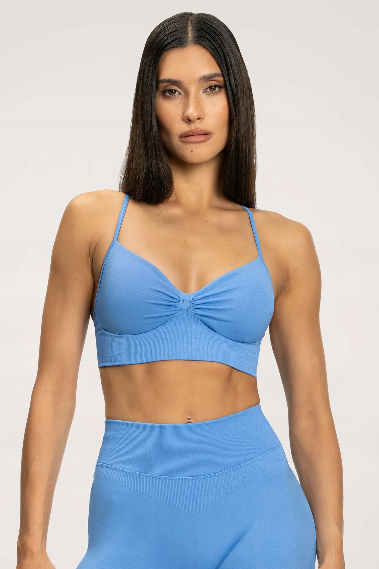 Gym Glamour Podprsenka s hlubokým výstřihem ice blue vel. Xs