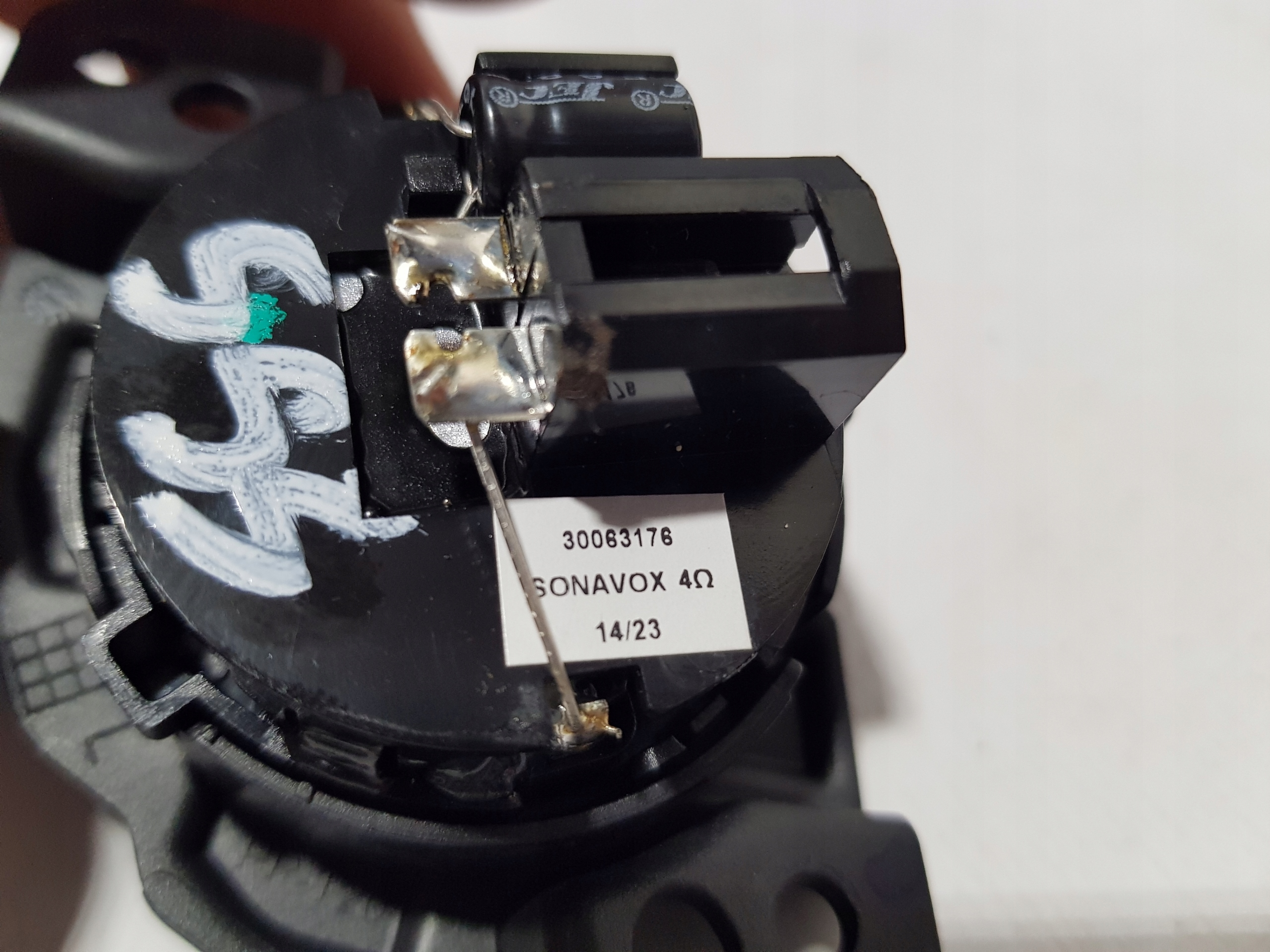 speaker MG 4 EH32 Y0235219 30063176