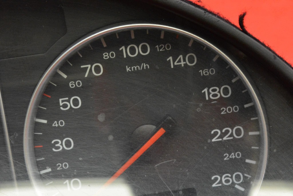 dials dials EU 1036901830 AUDI A4 B6 2.0 20V 130 KM 00-05