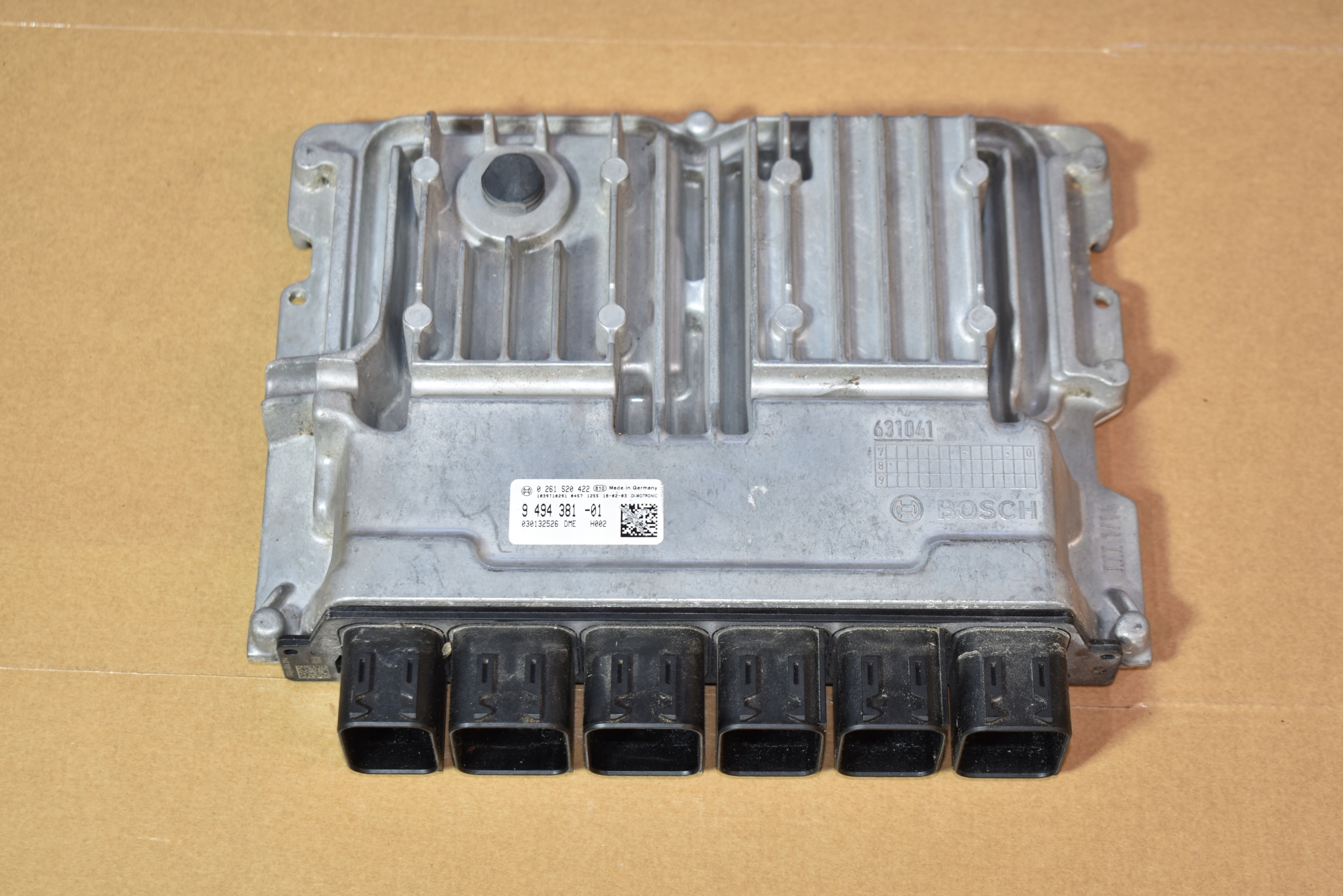 IDEALNY control unit of the engine BMW F90 1