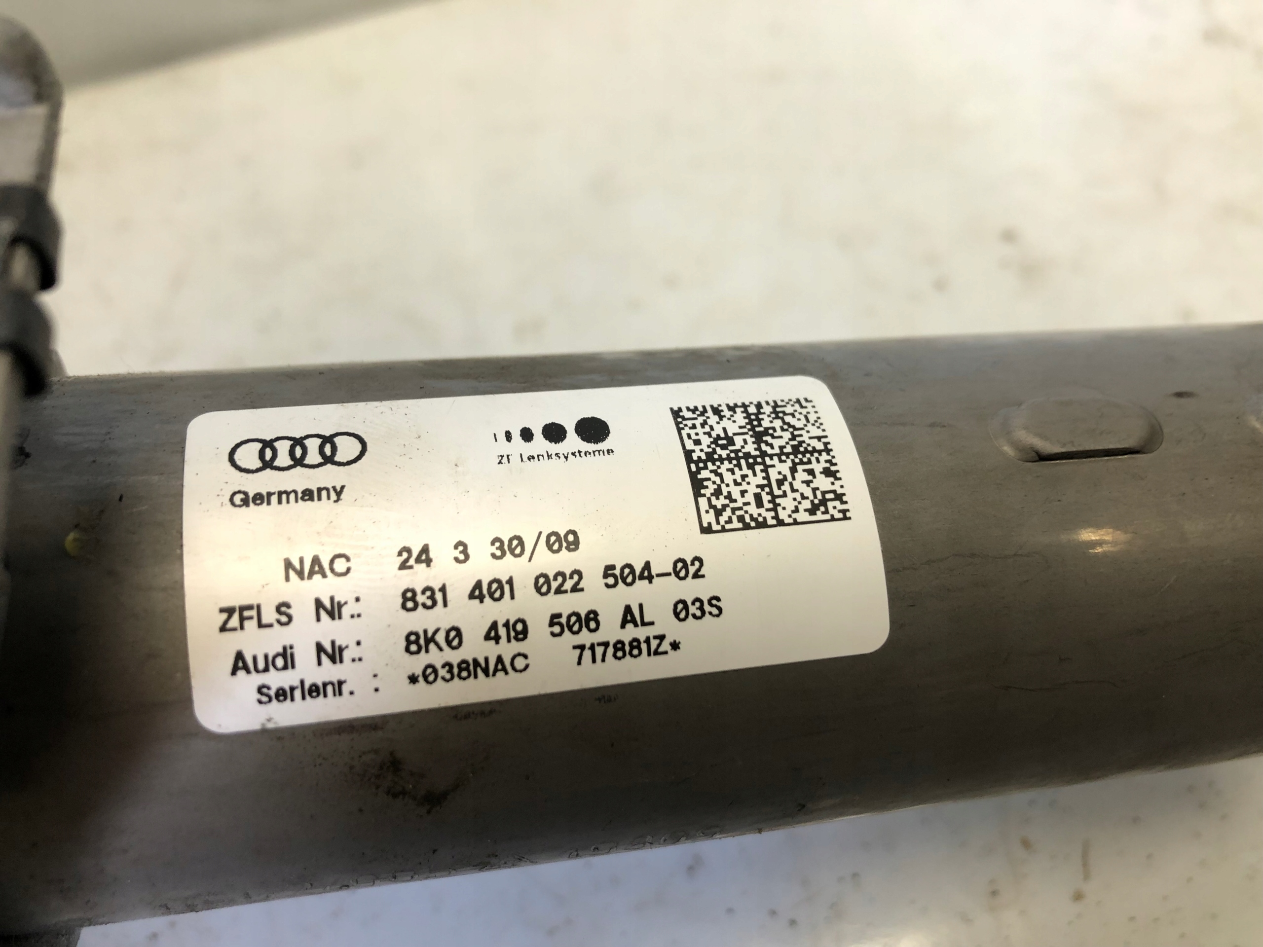 AUDI A4 B8 A5 steering wheel rod 8K0419506AL