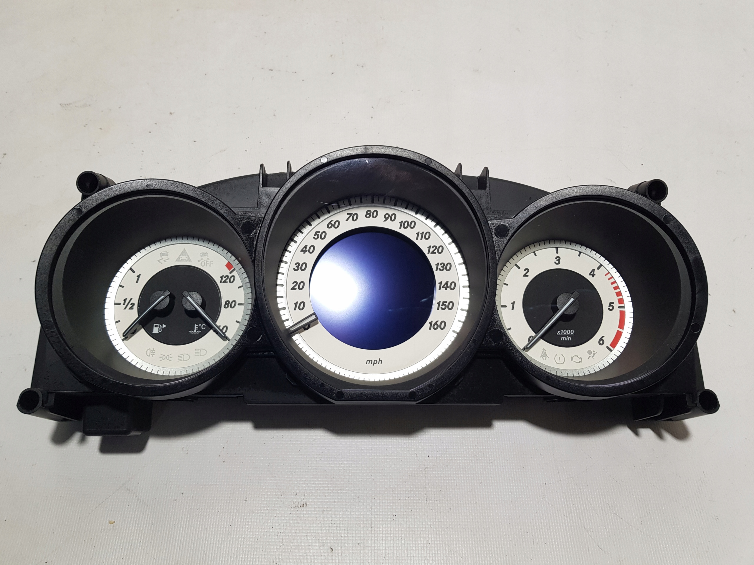 dials MERCEDES CLS W218 UK CDI 2189007004