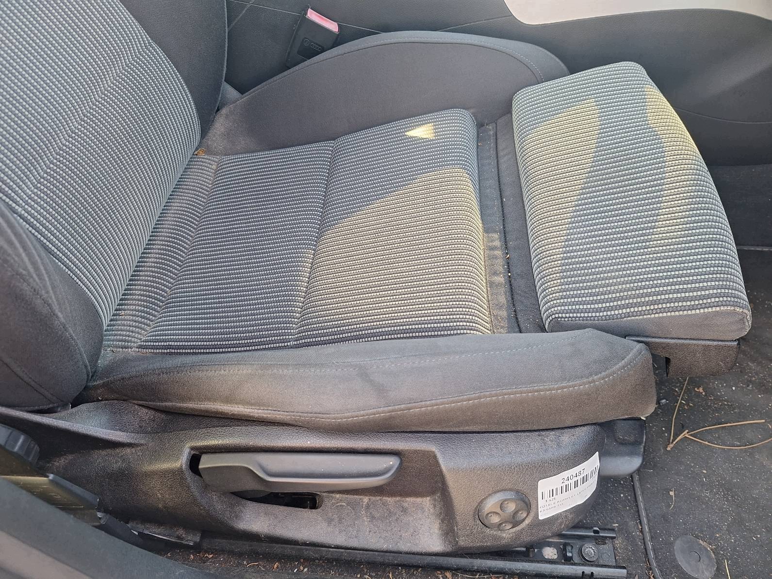 Sitze KOMPLET links rechts Sitz heck AUDI A4 B8 ID: 240487