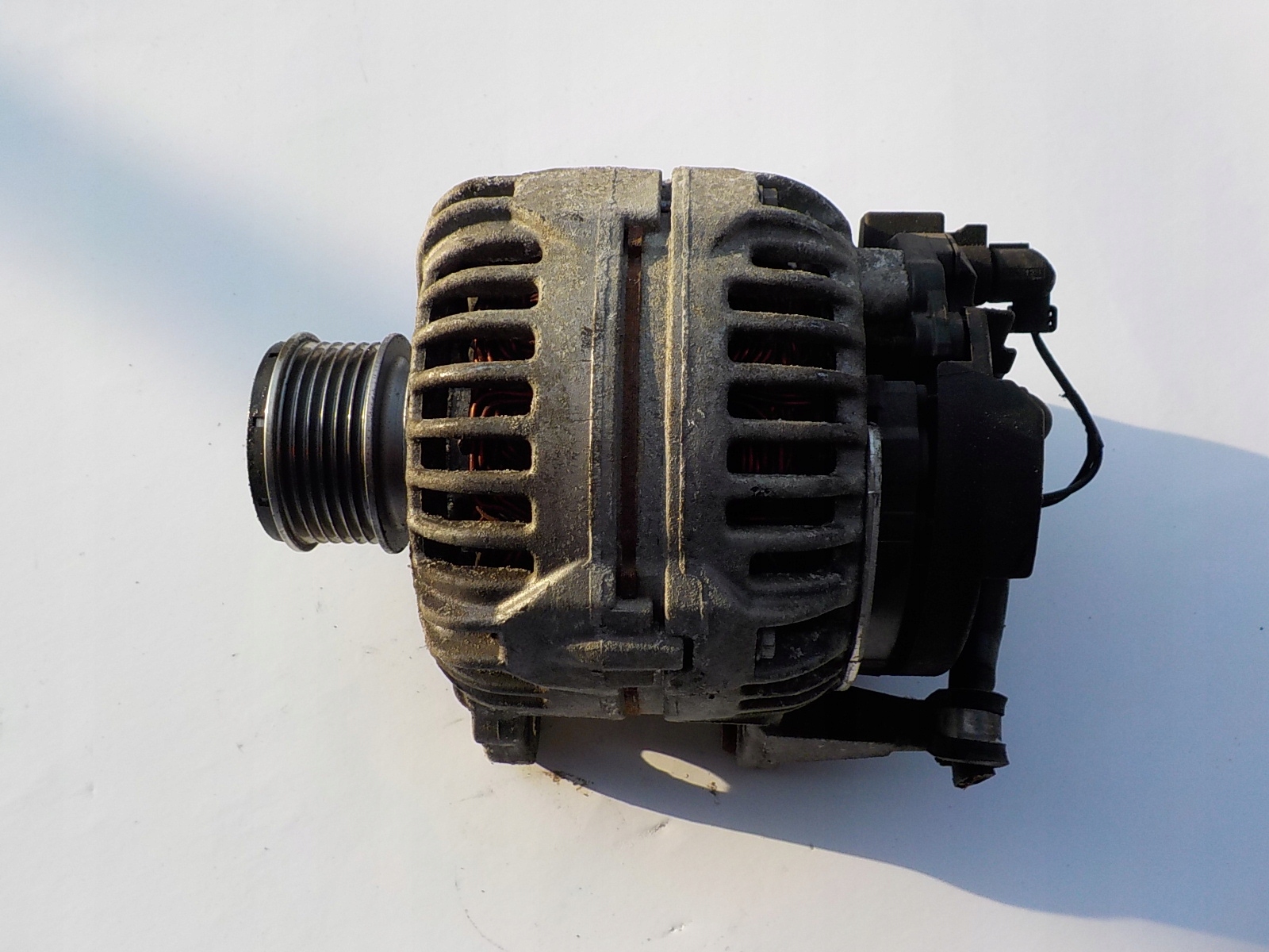 AUDI A3 II 8P 2.0 TDI ALTERNATOR 06F903023F