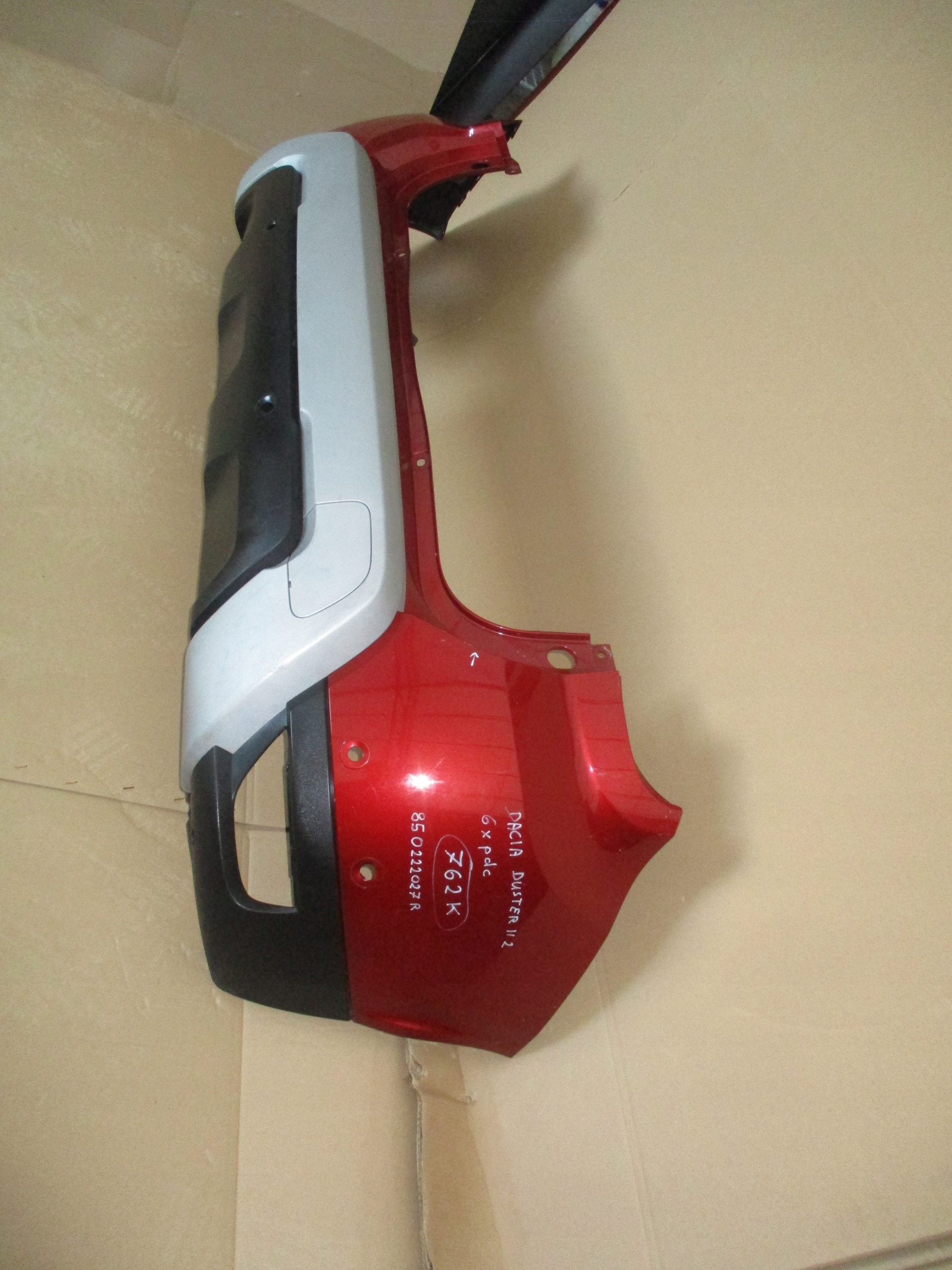 bumper rear part tylni Dacia Duster II 2 6xPDC 850222027R