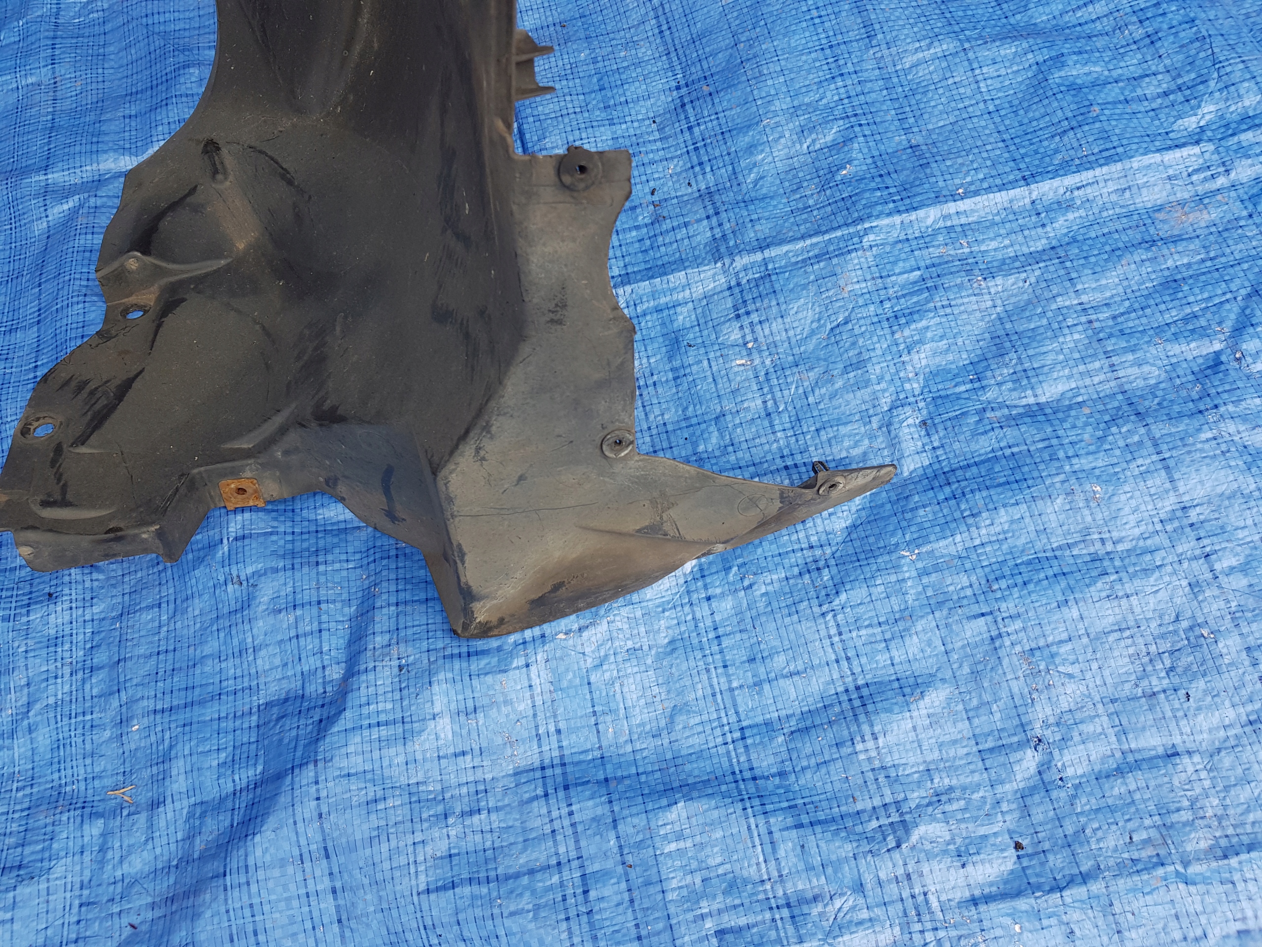 mudguard left front MERCEDES SLK R172 W172 1726900030