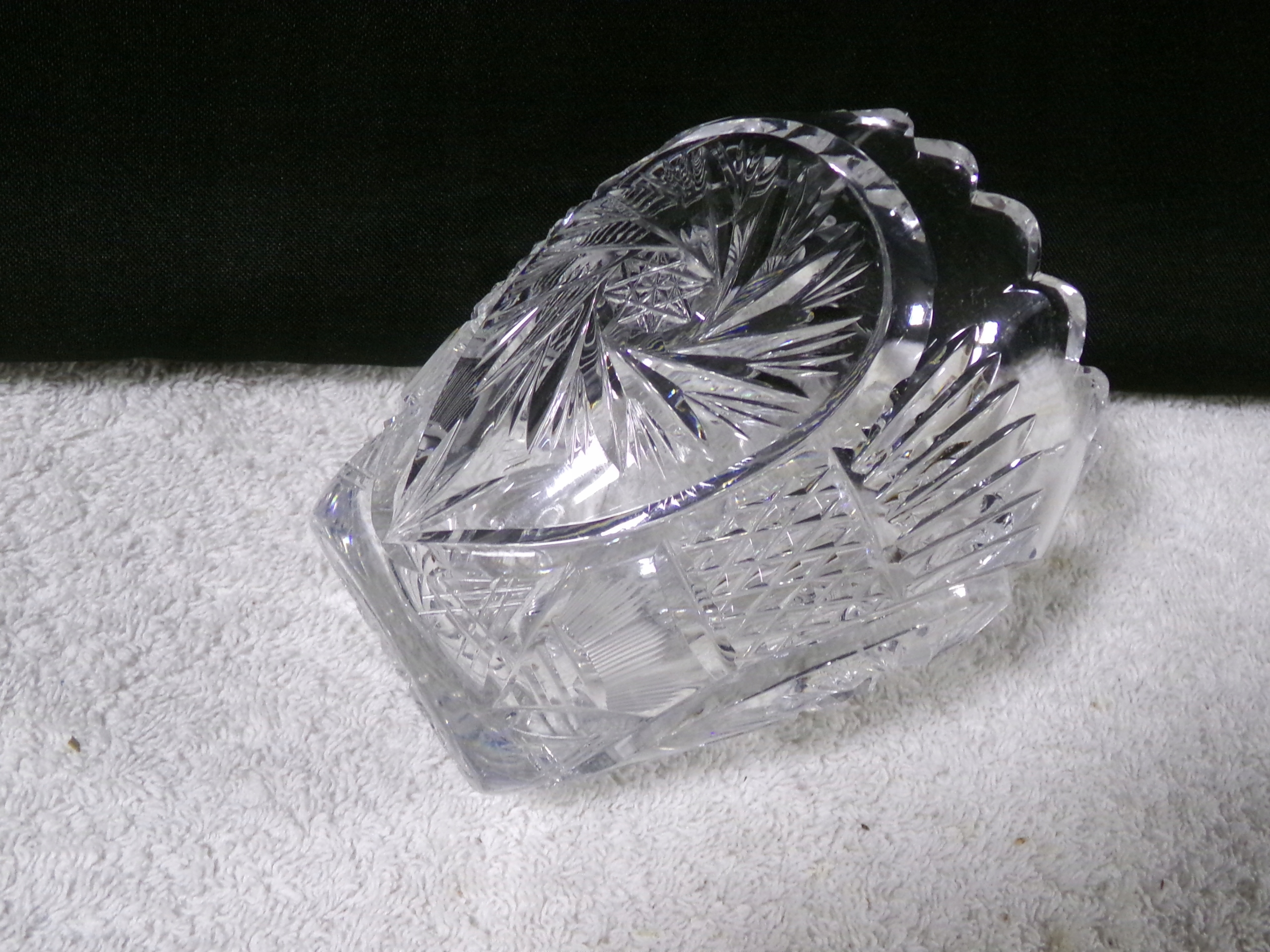 PIĘKNY WAZON KRYSZTAŁOWY-WYSOKA JAKOŚĆ