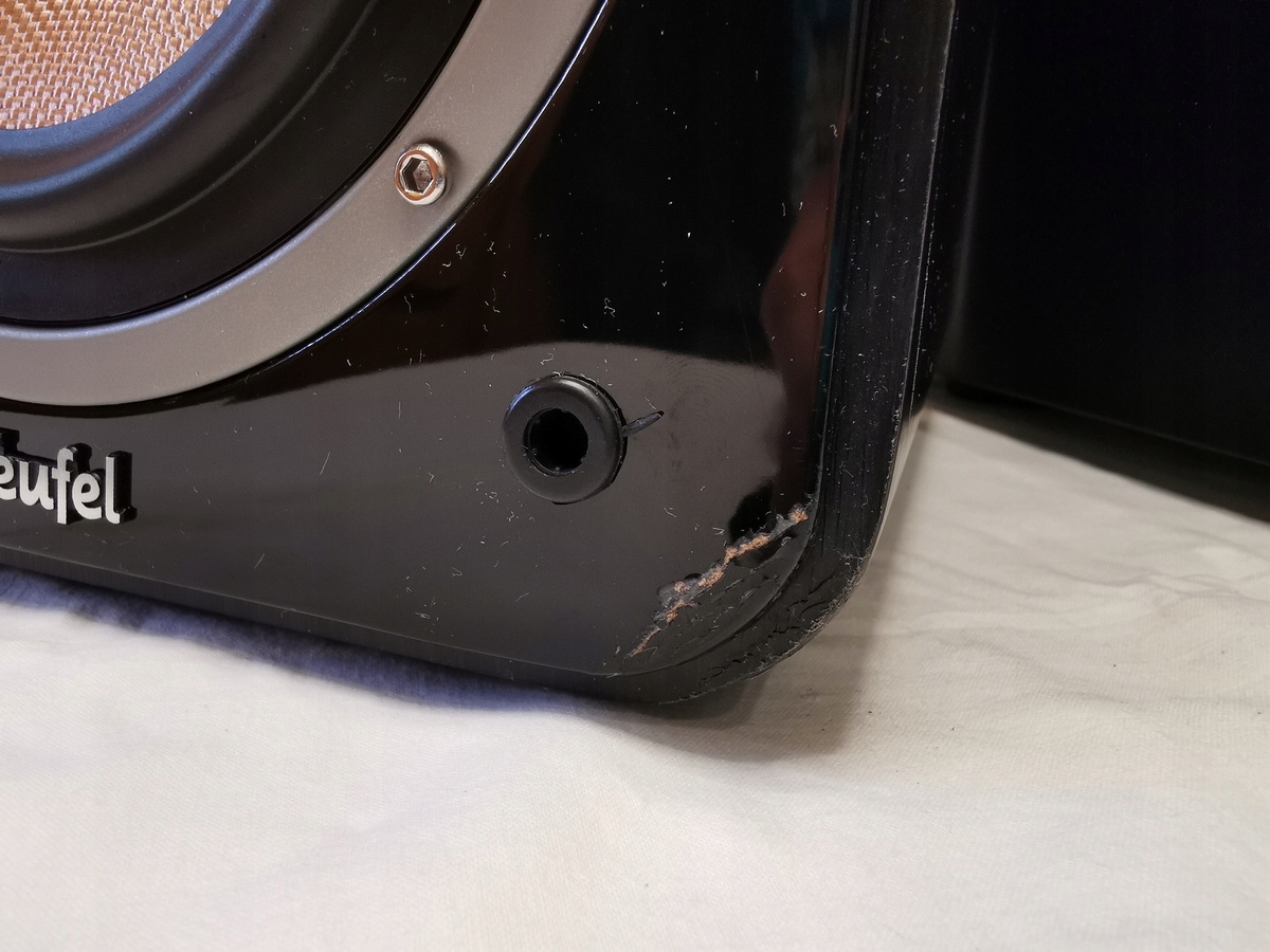 WIEŻ TEFEL IP-42CR+KOLUMNY+PILOT USB Pilot tak