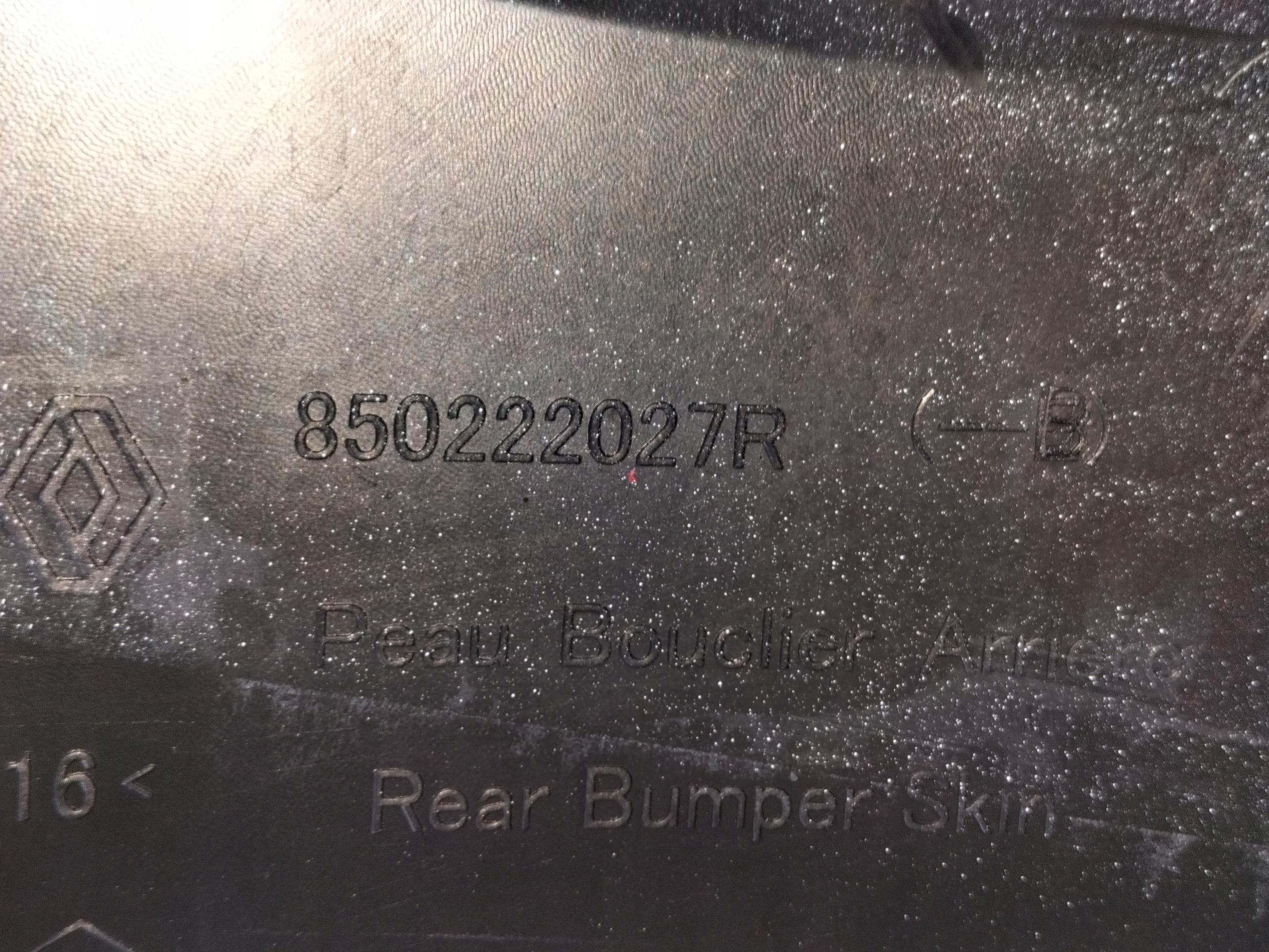 Stoßstange hinten heck DACIA DUSTER II 17