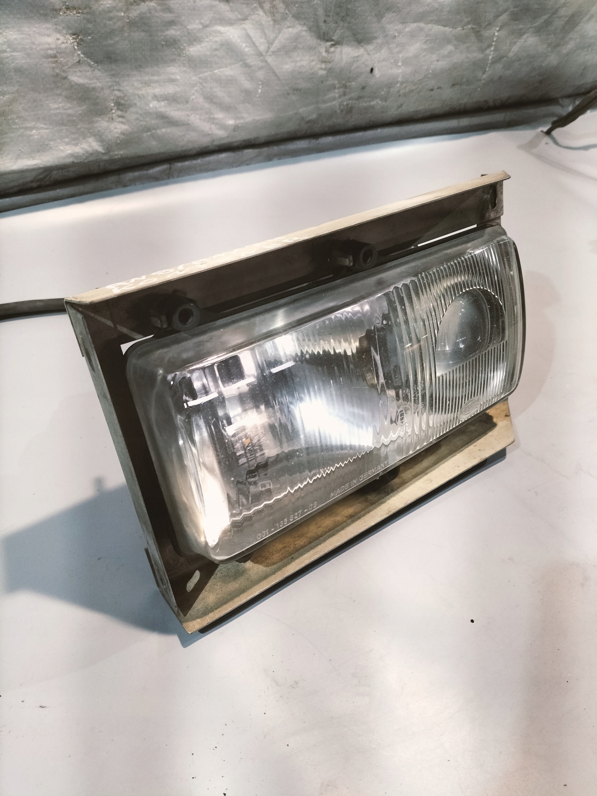 REFLEKTOR light front SCANIA 4 left HELLA