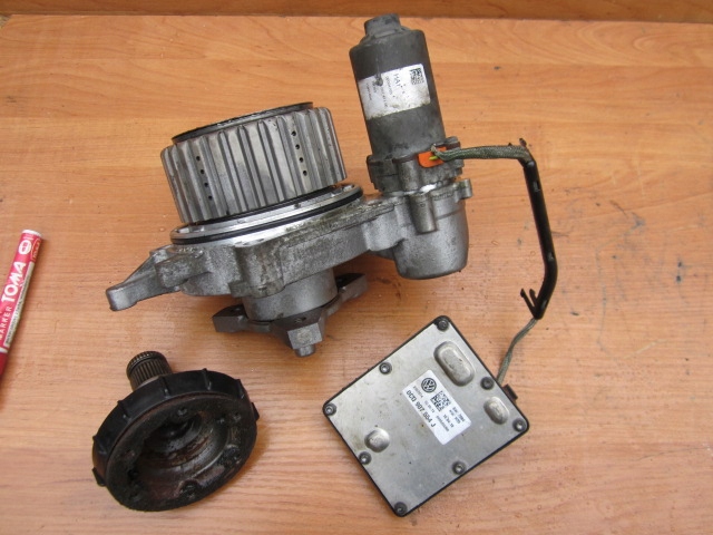 4x4 Q3 - КОНТРОЛЛЕР МОСТА VW AUDI 0CQ907554J 0CQ525554T