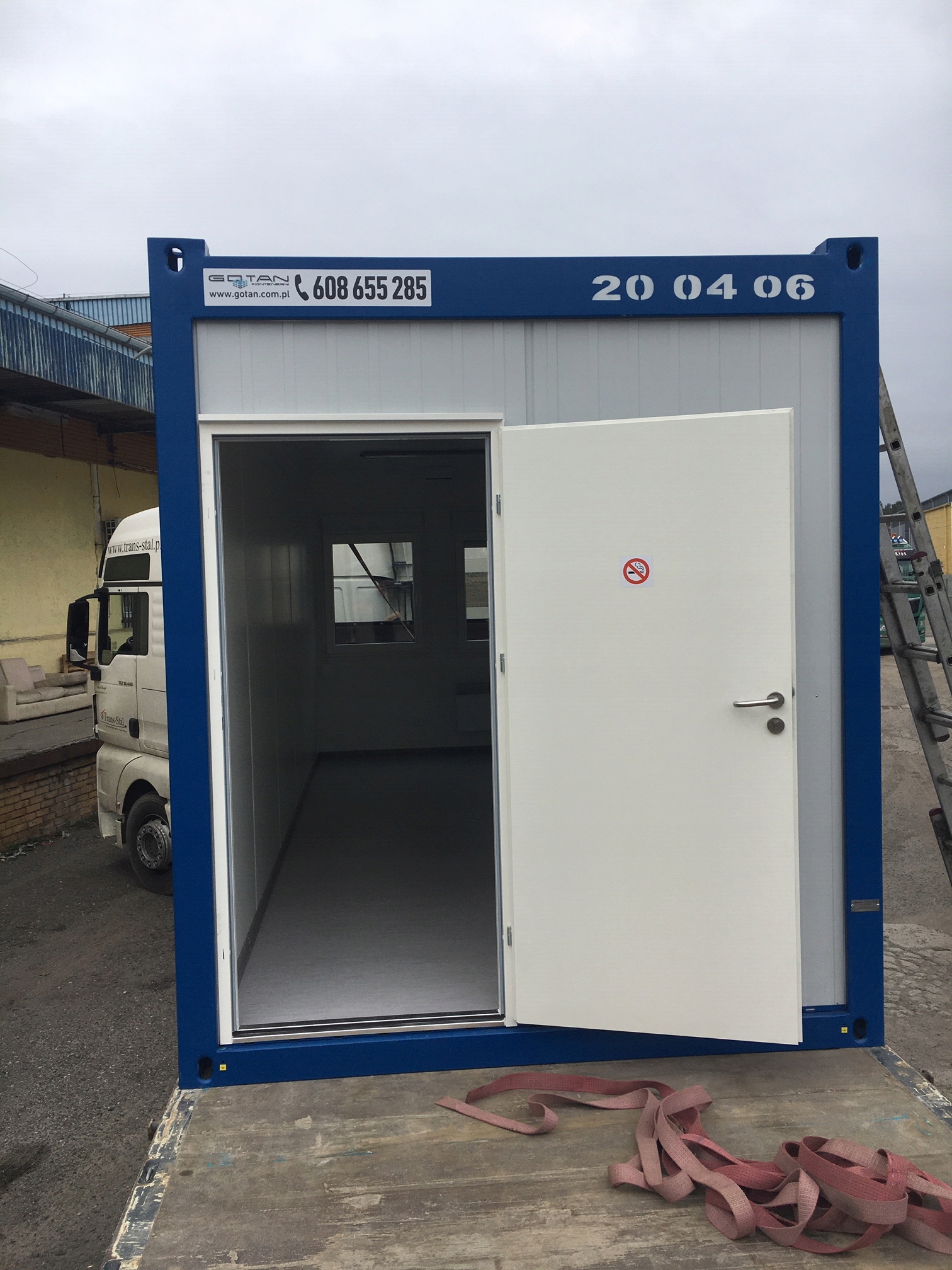 Kontener Socjalny/Biurowy - WYNAJEM ZIELONA GÓRA Szerokość 2.45 m