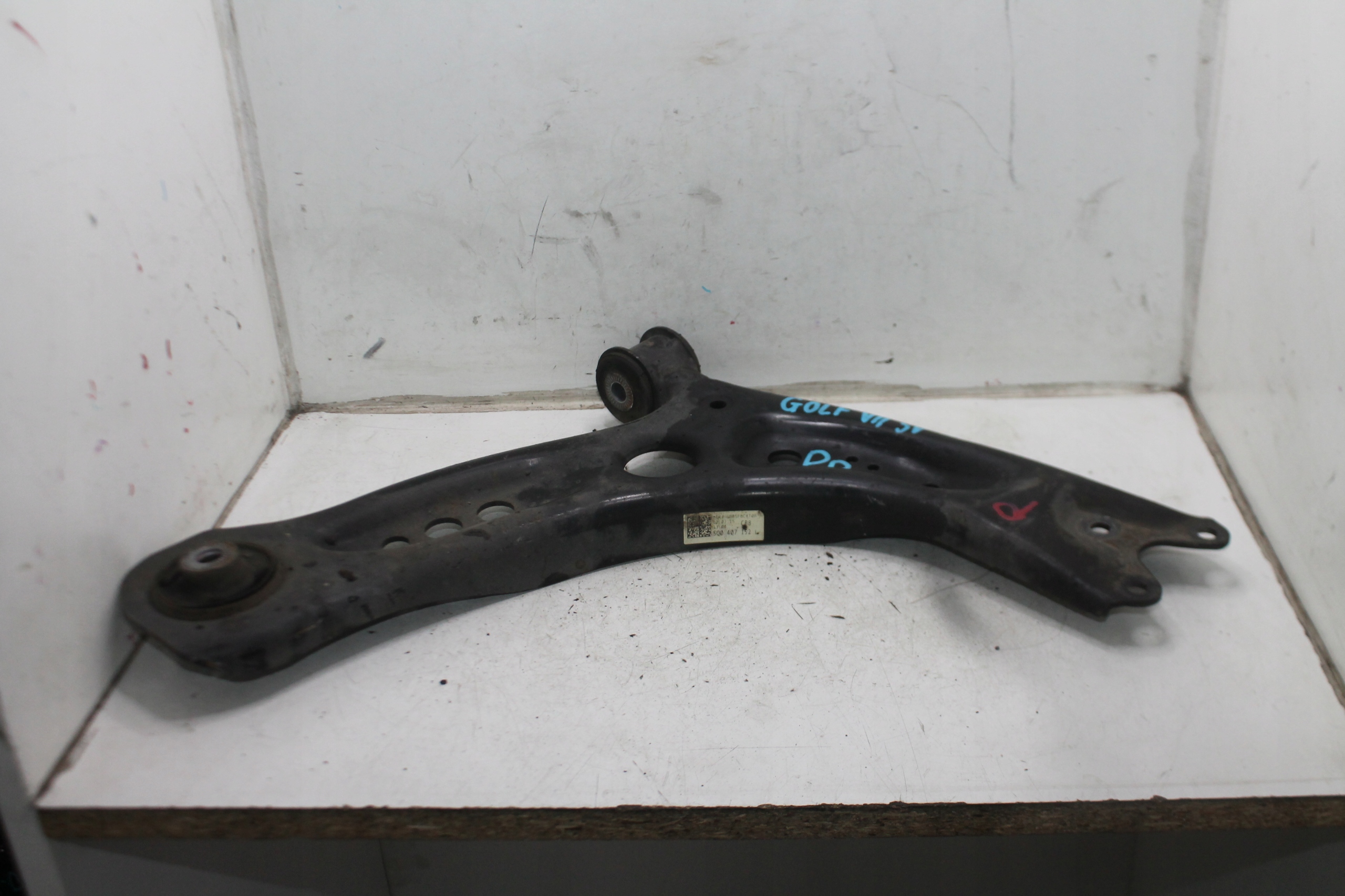 arm right front front VW GOLF VII SPORTSVAN 1.6 TDI 14-18
