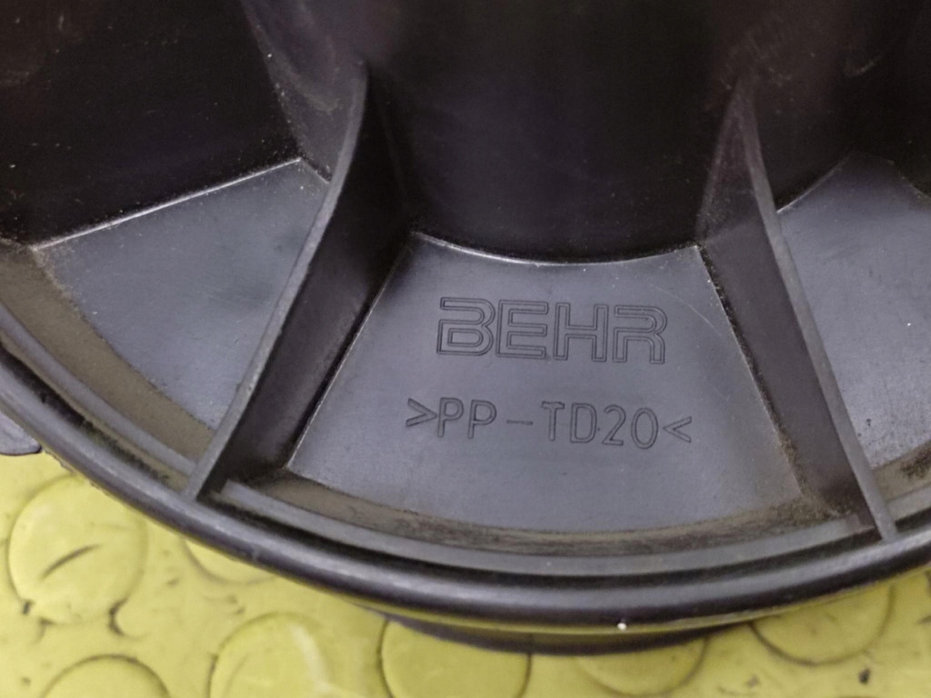 PEUGEOT 206 DMUCHAWA luft 6424501