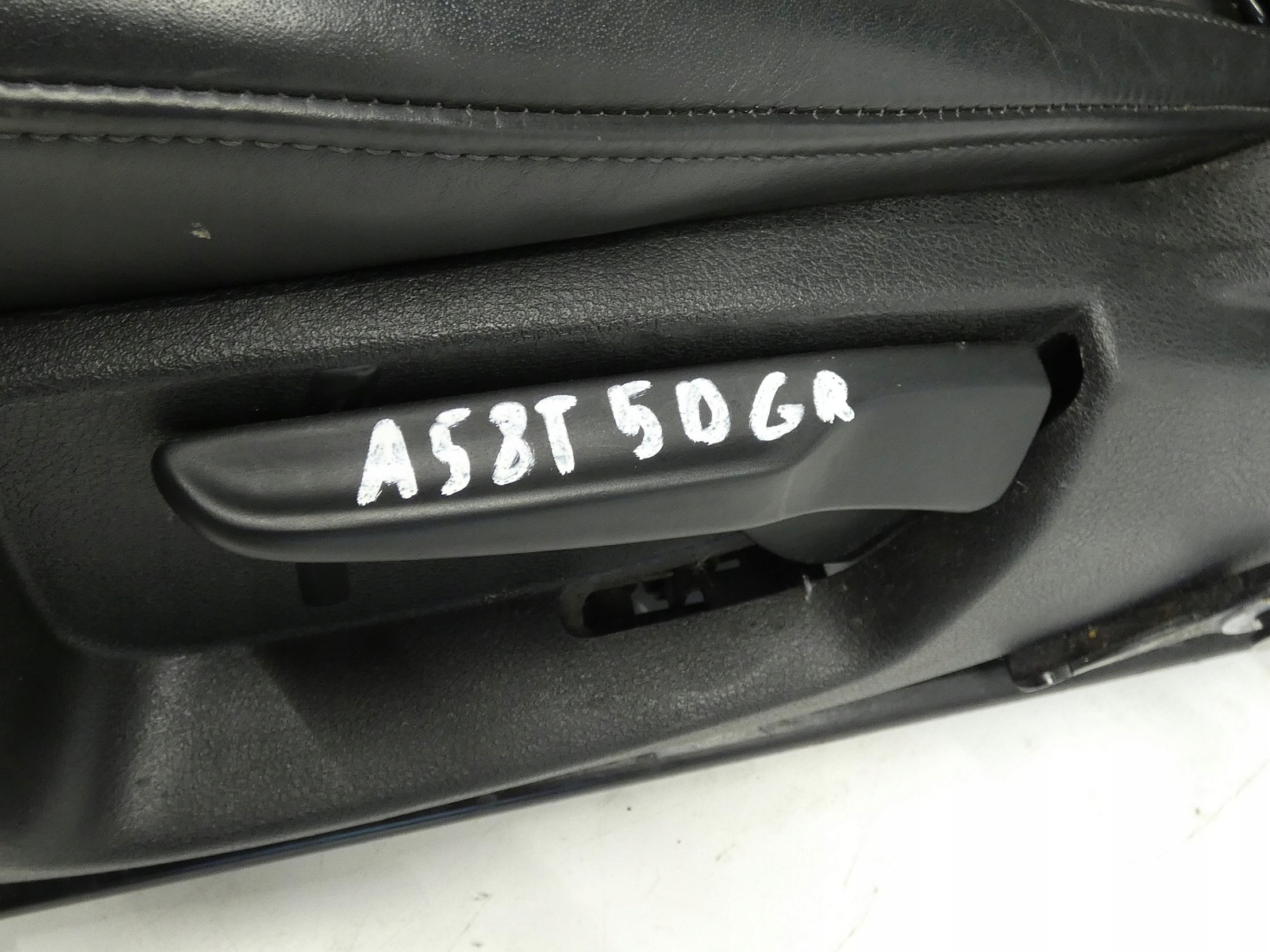 seat left front driver´s SKORZANY AUDI A5 8T S-LINE 5D SPORTBACK GRZANY