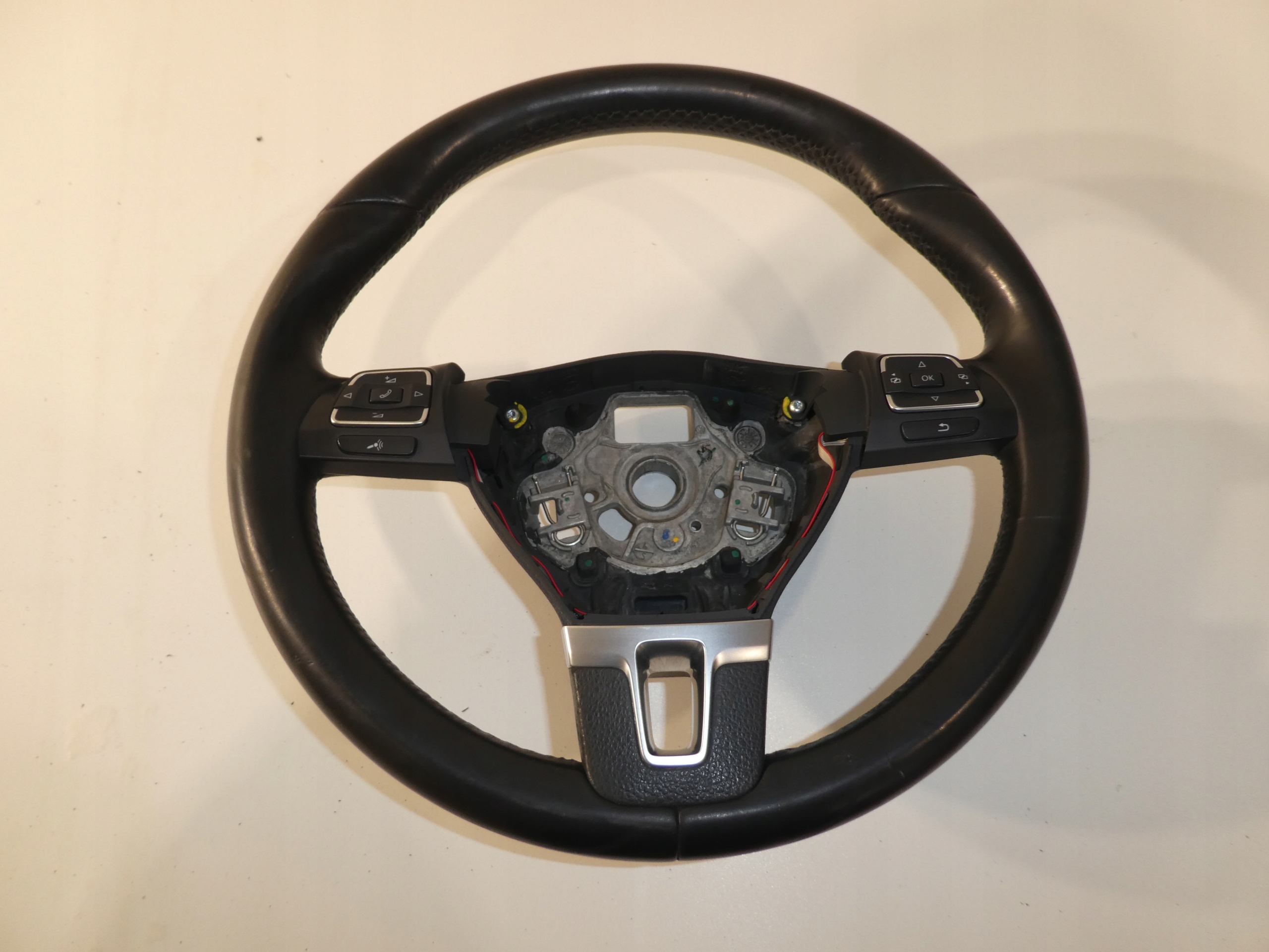 lenkrad leder VW PASSAT B7 CC SHARAN TIGUAN