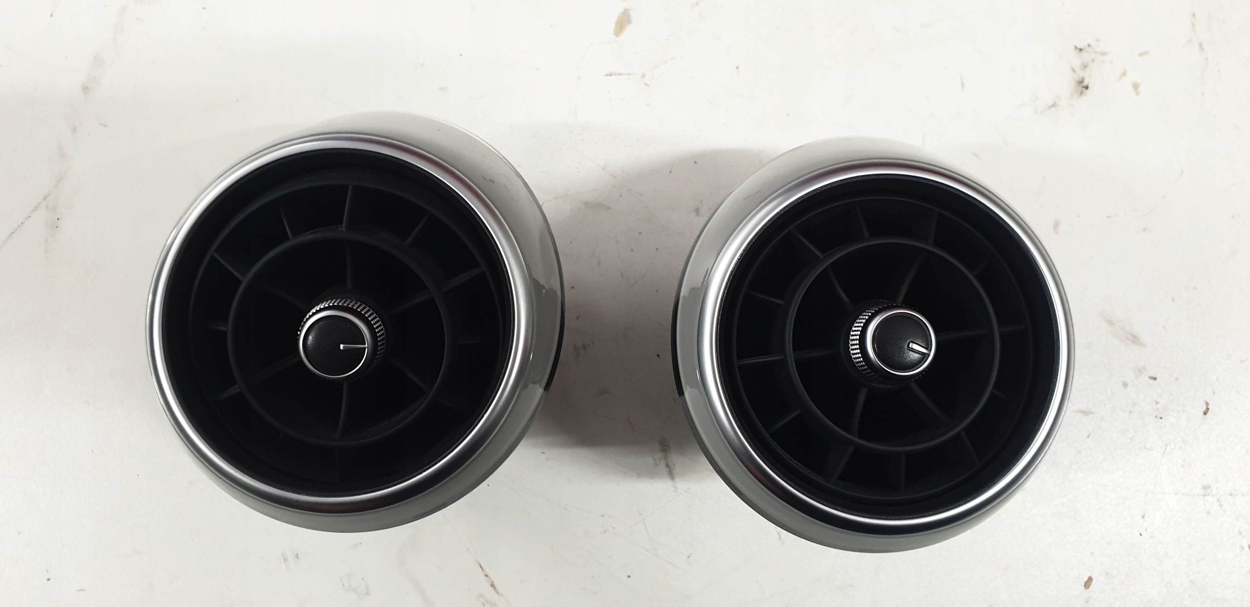 grid intake air AUDI A1 8X 2009- 8X1820951