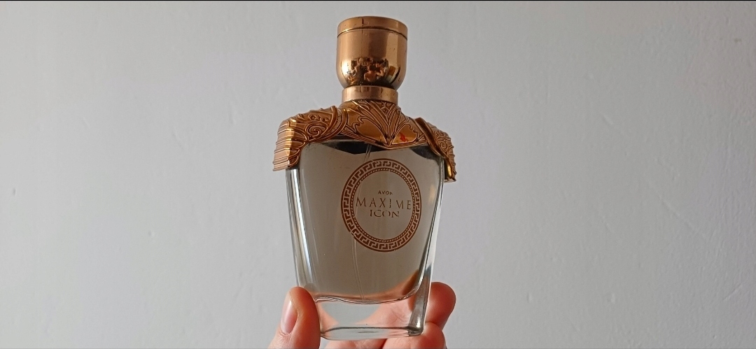 Toaletní voda Maxime Icon him Avon