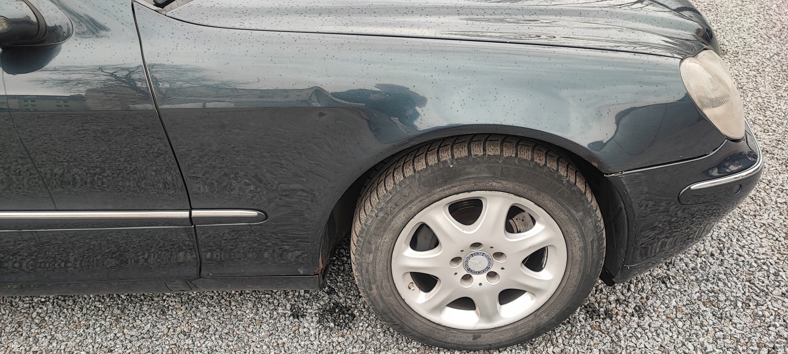 BŁOTNIK PRAWY PRZÓD MERCEDES W220 189