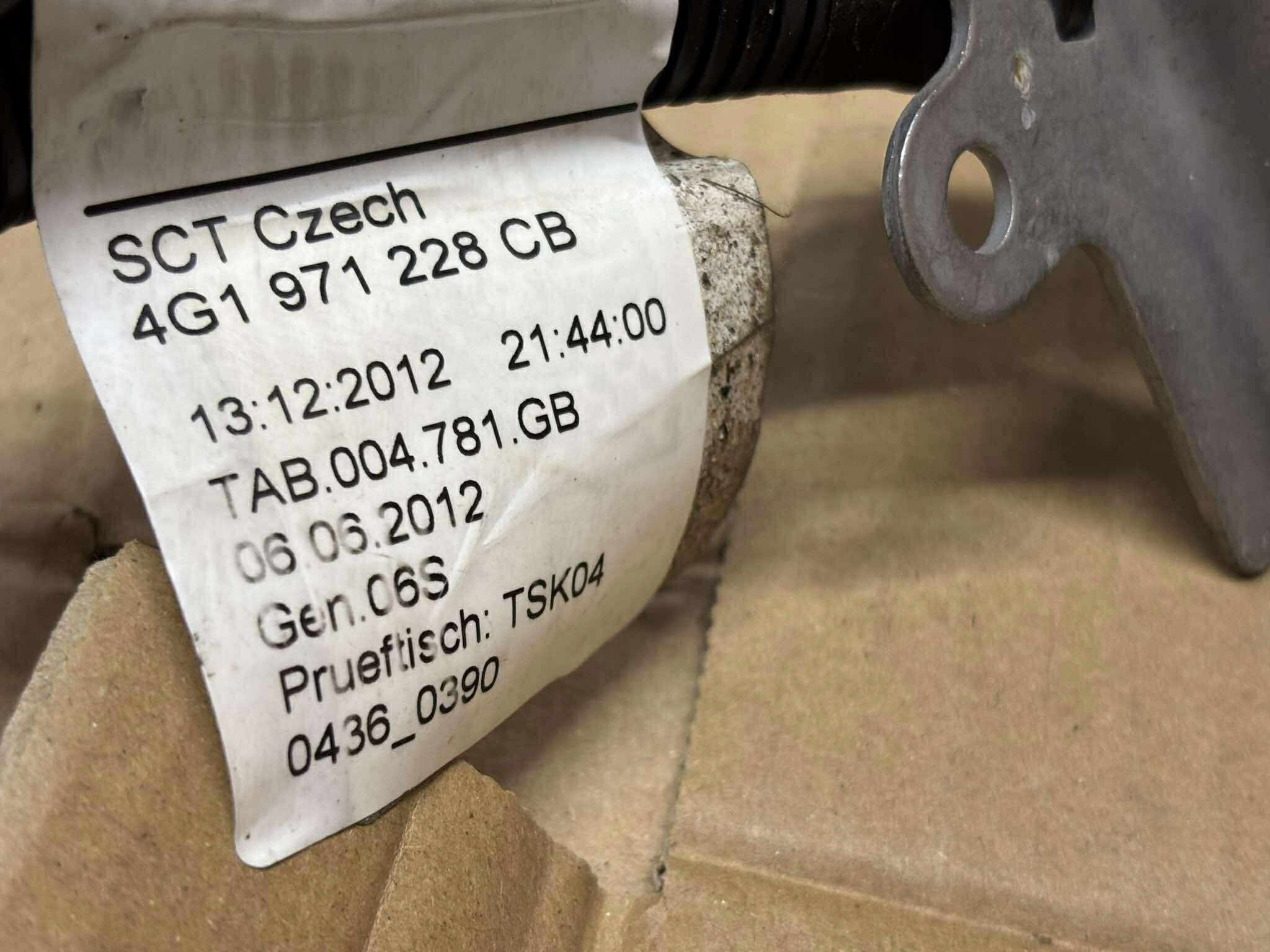 bundle of the engine ROZRUSZNIKA AUDI A6 RS6 A7 RS7 4G0971824R