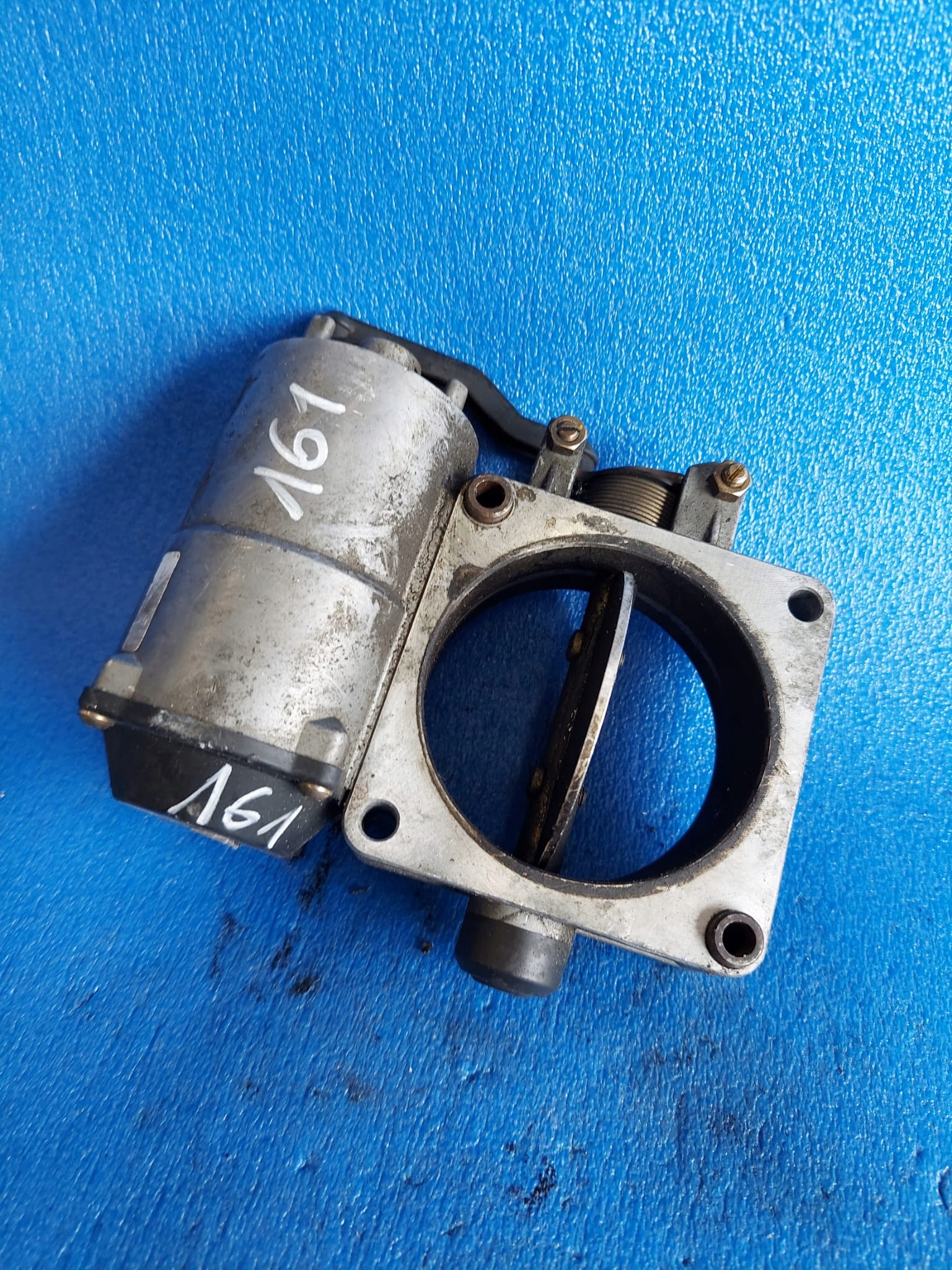 Valvola a farfalla VECTRA B 2.5 B 90410865