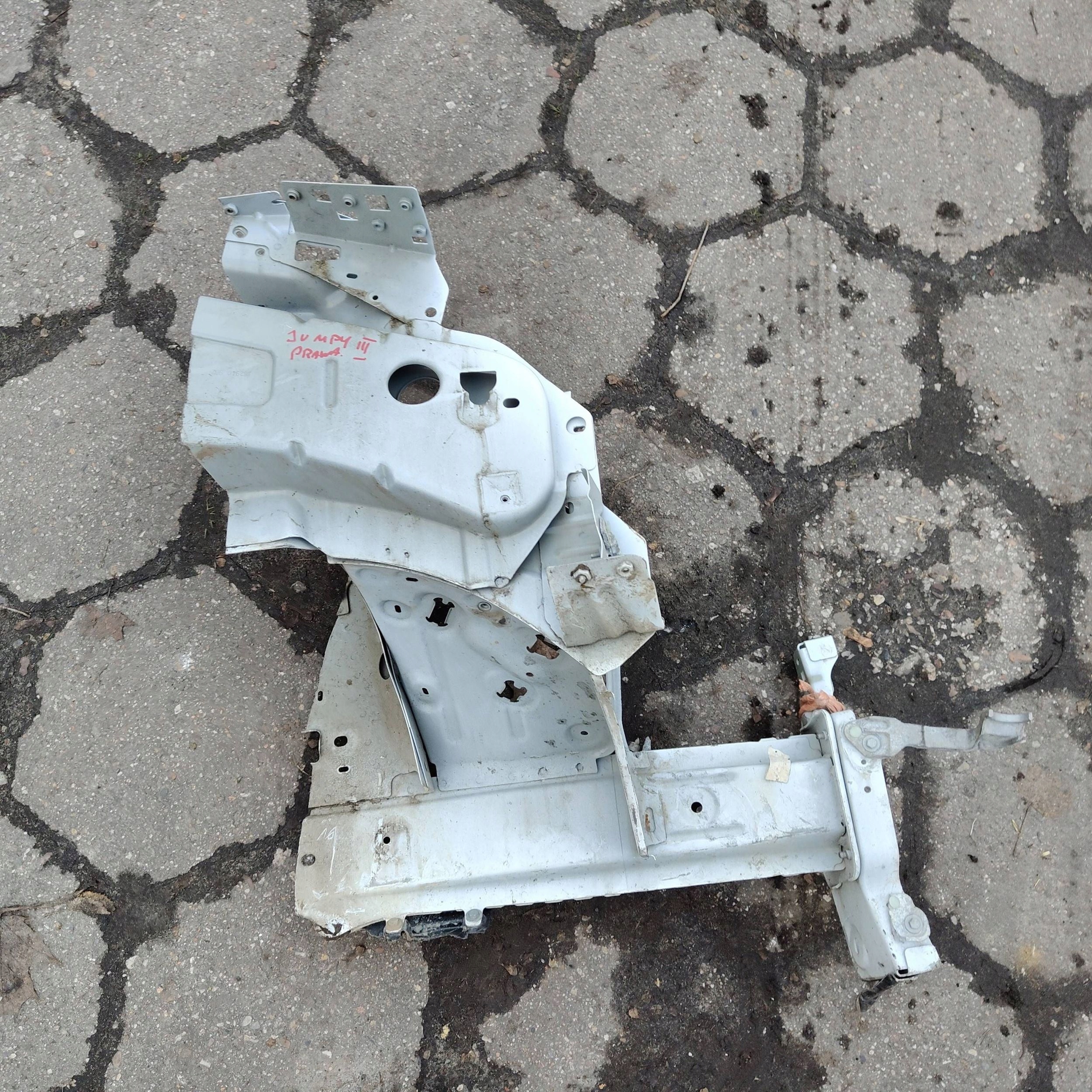 quarter front front side right Peugeot Expert