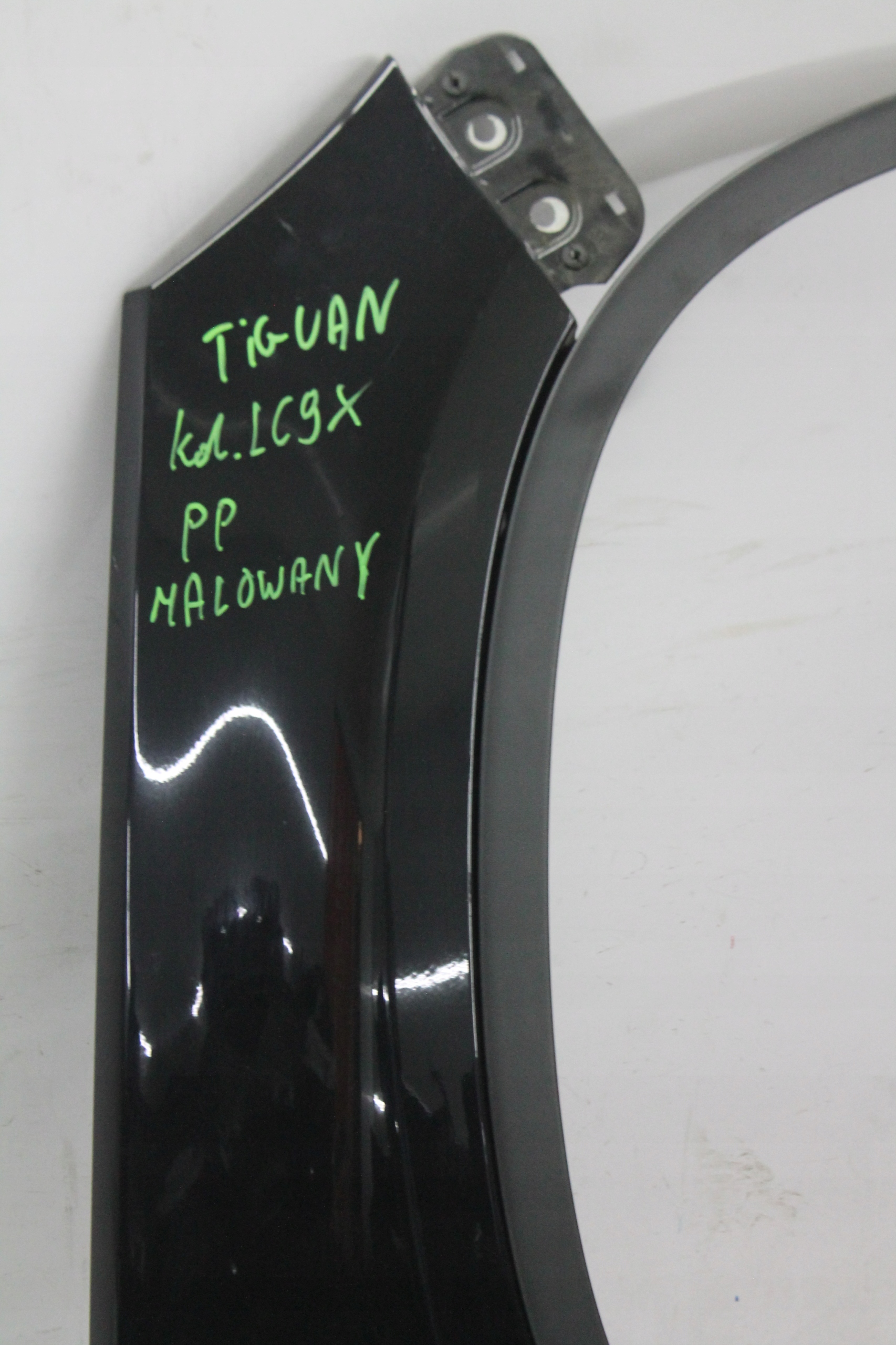 fender right front front TIGUAN 5N LC9X 07-11