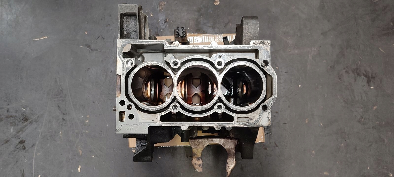 Blok dol Motore VW Polo 9N 1,2 12V AZQ