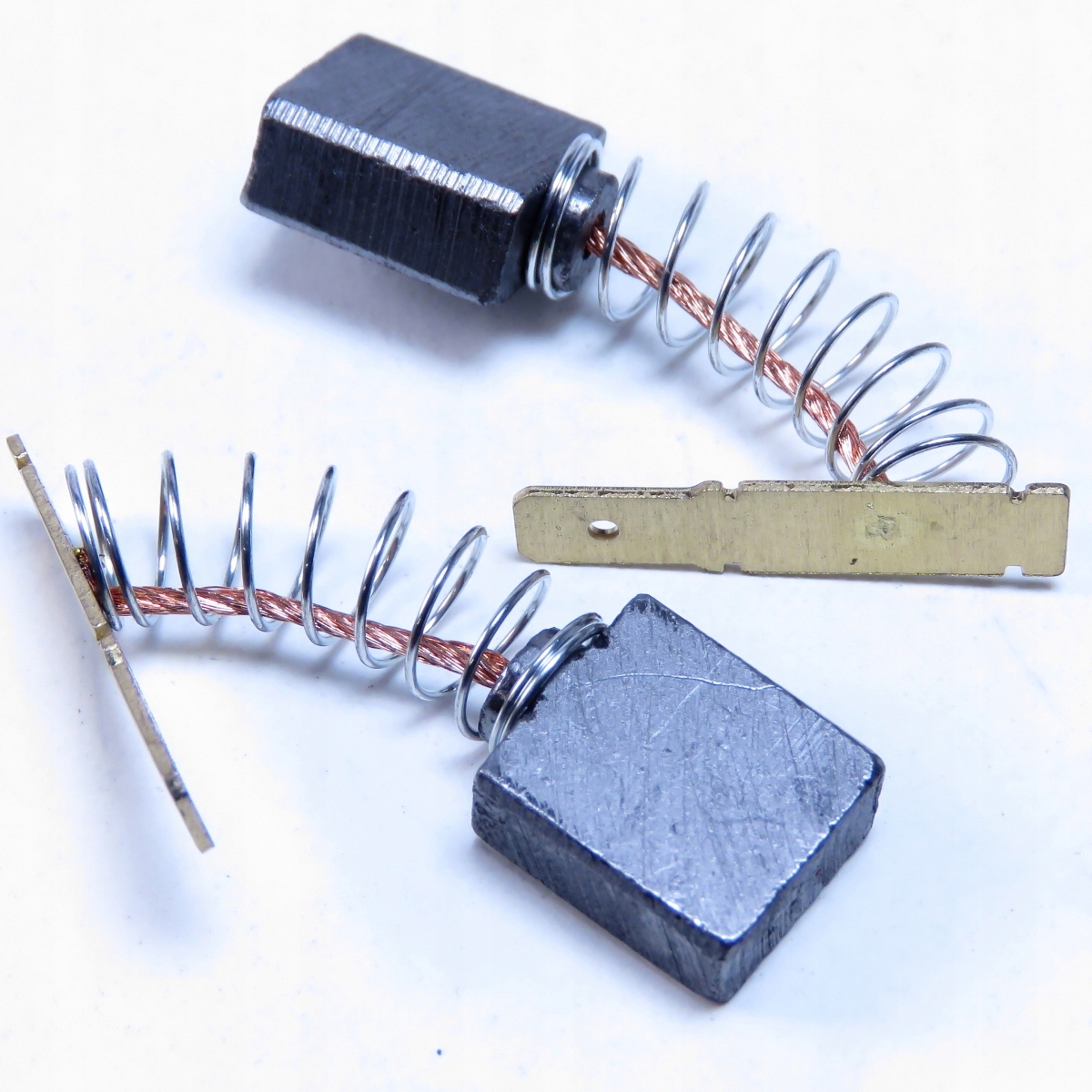 

Szczotki węglowe Pilarka Graphite 58G495