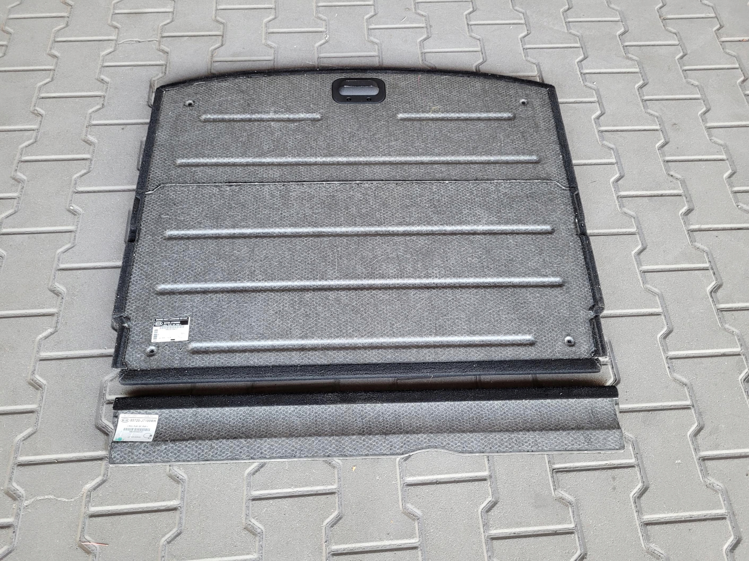mats DO boot 85720-J7700WK KIA XCEED