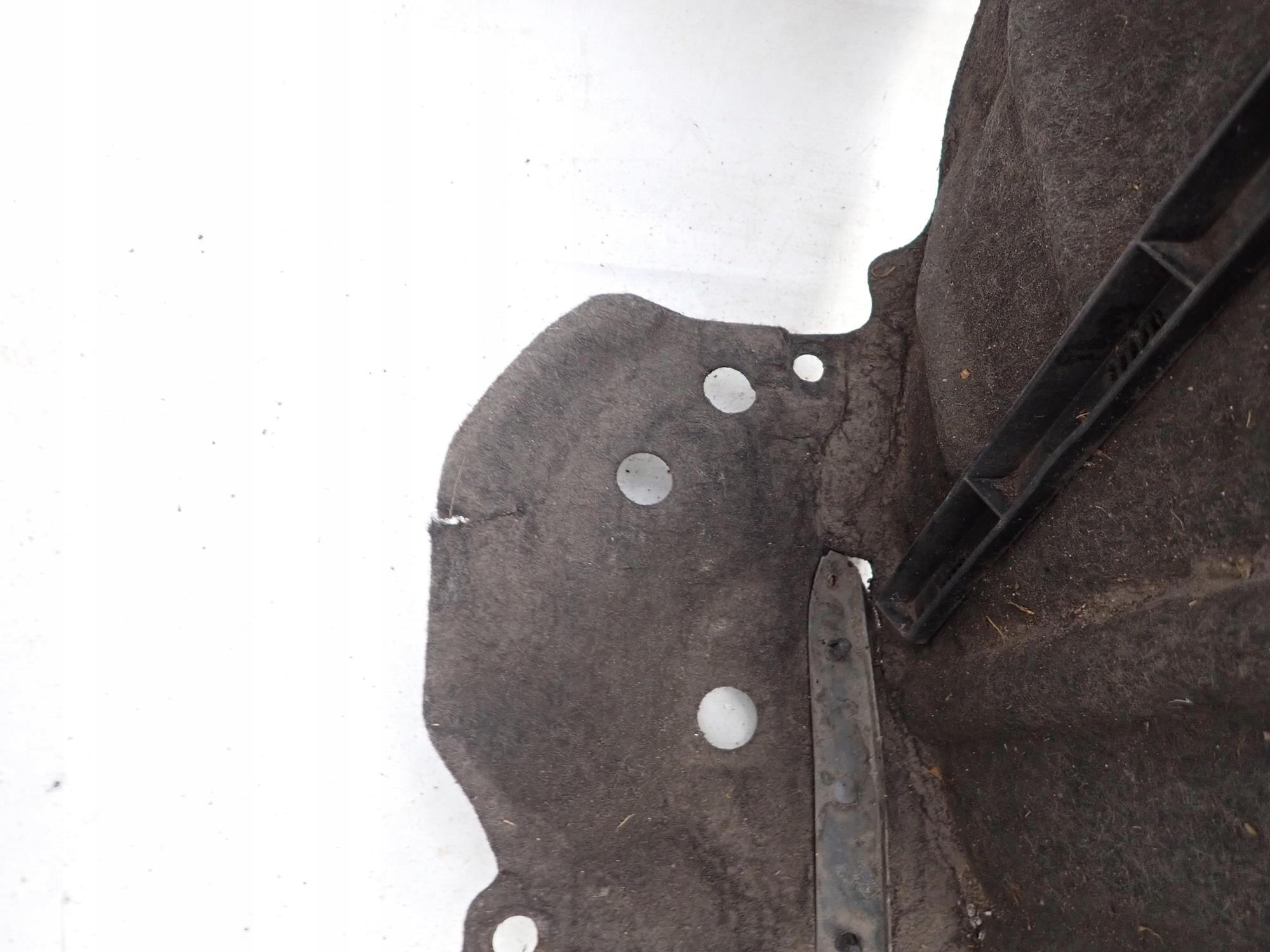 TOYOTA RAV4 IV 4 13-19 mudguard front front right