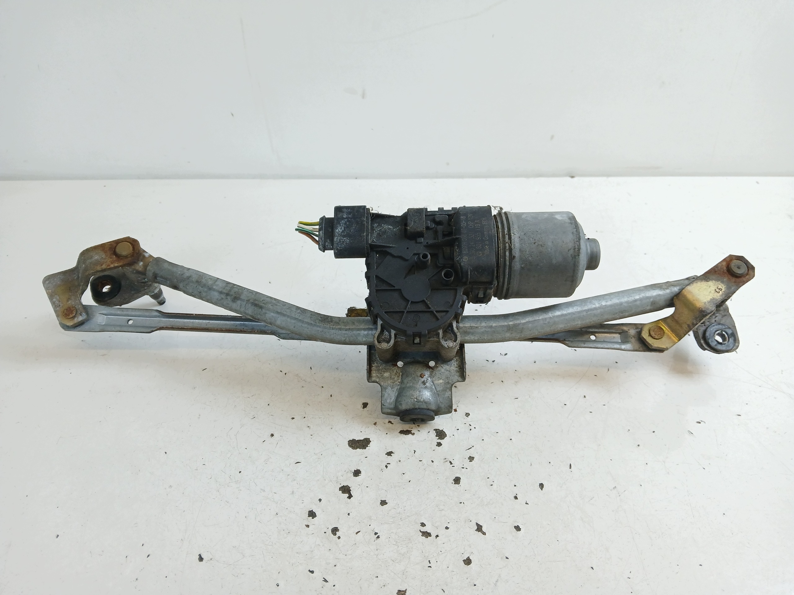 VW POLO 9N wiper mechanism front 6Q2955119A