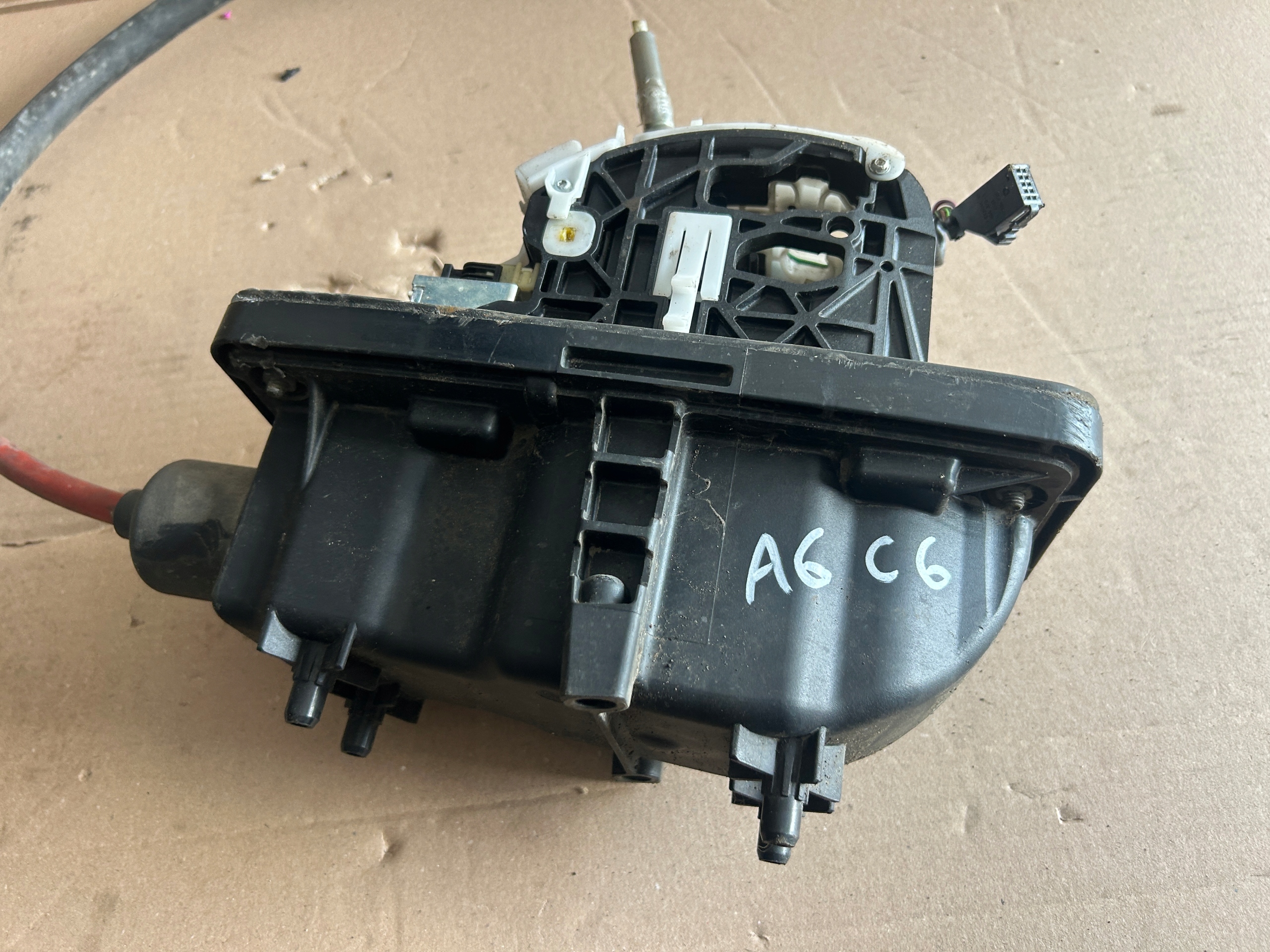 AUDI A6 C6 kulysa převodů 4F1713041P
