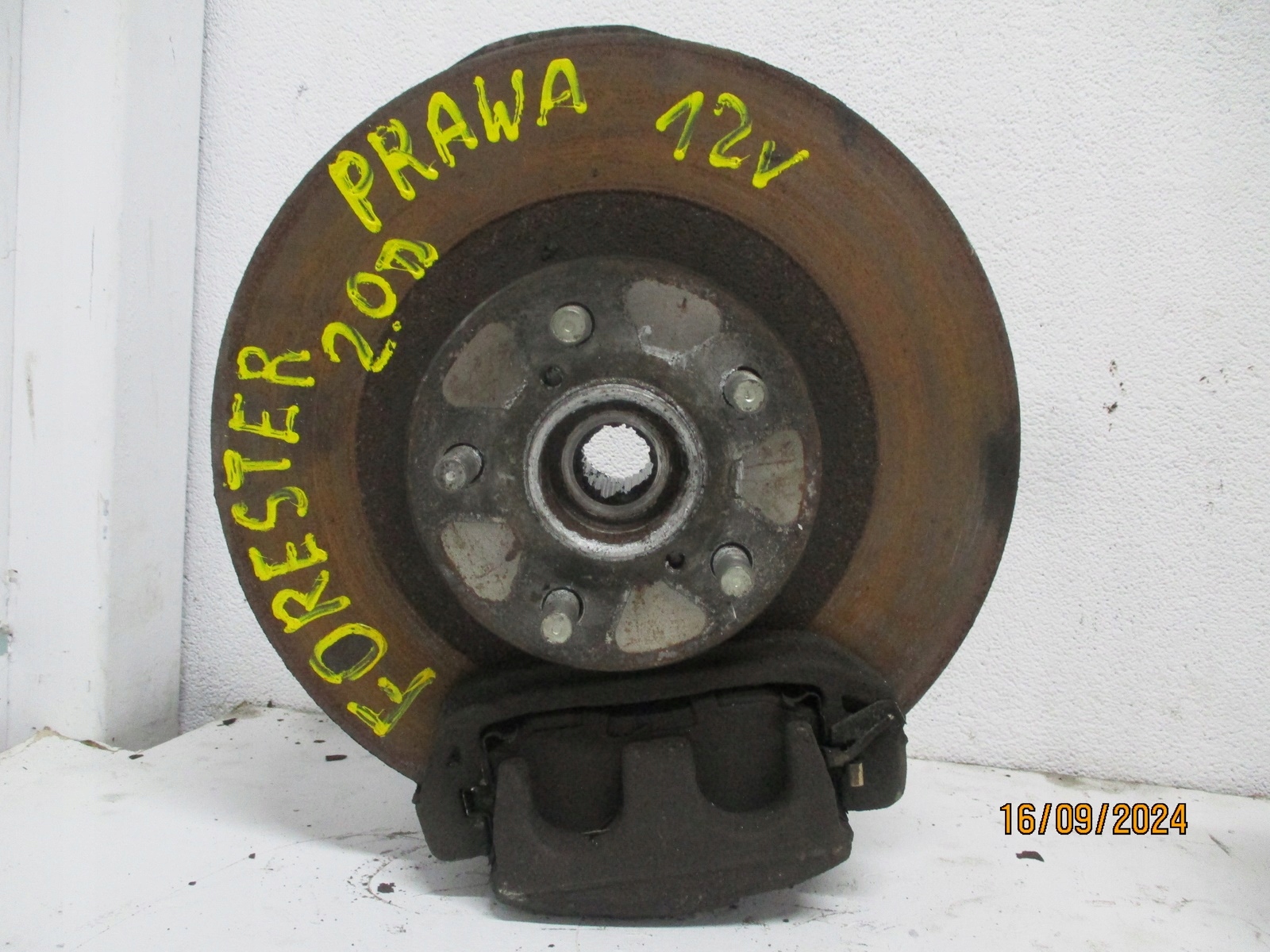 swing SUBARU FORESTER 2,0D 12r right left front