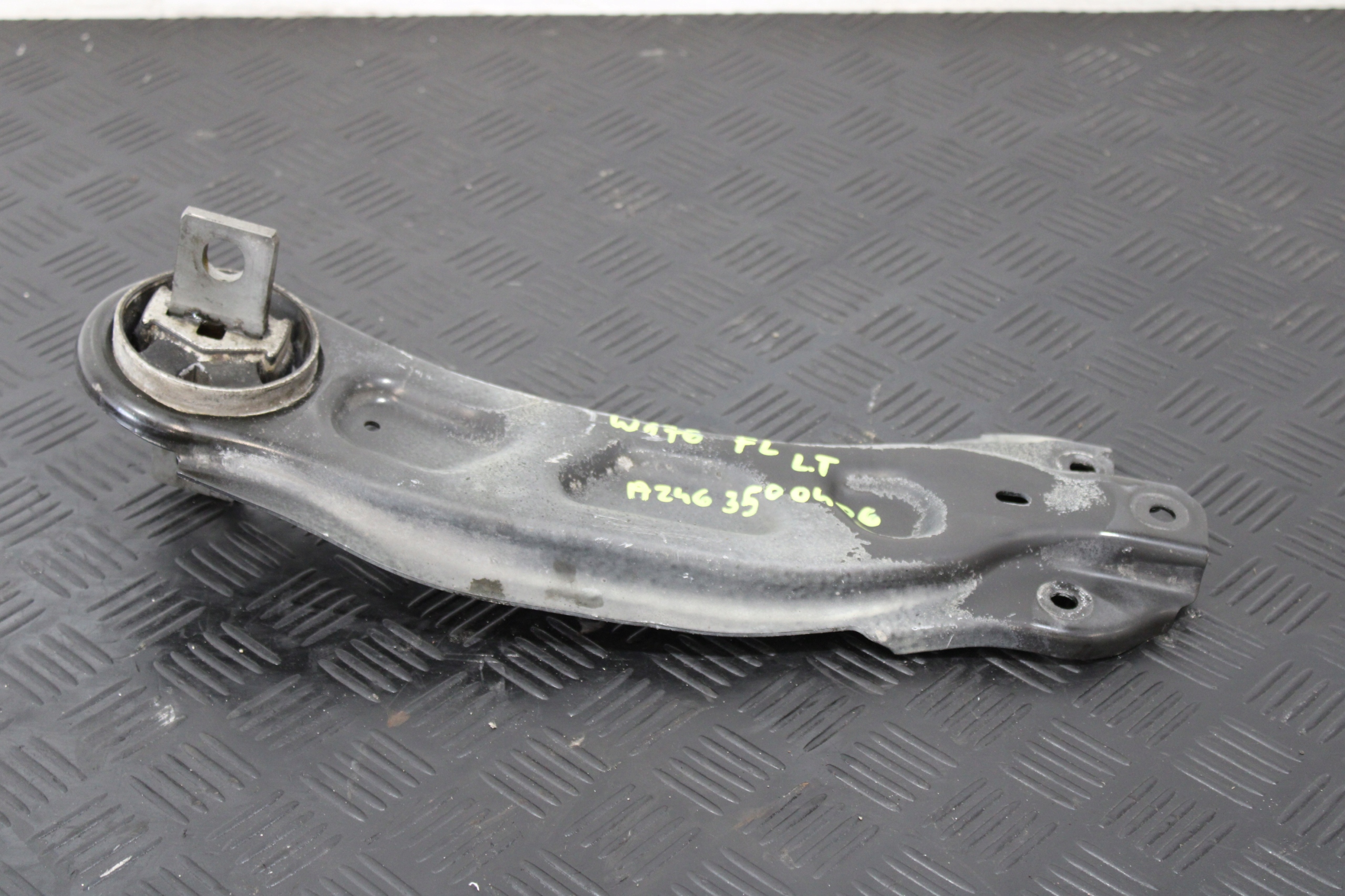 Querlenker links heck A2463500406 MERCEDES A-KLASA W176 LIFT AMG