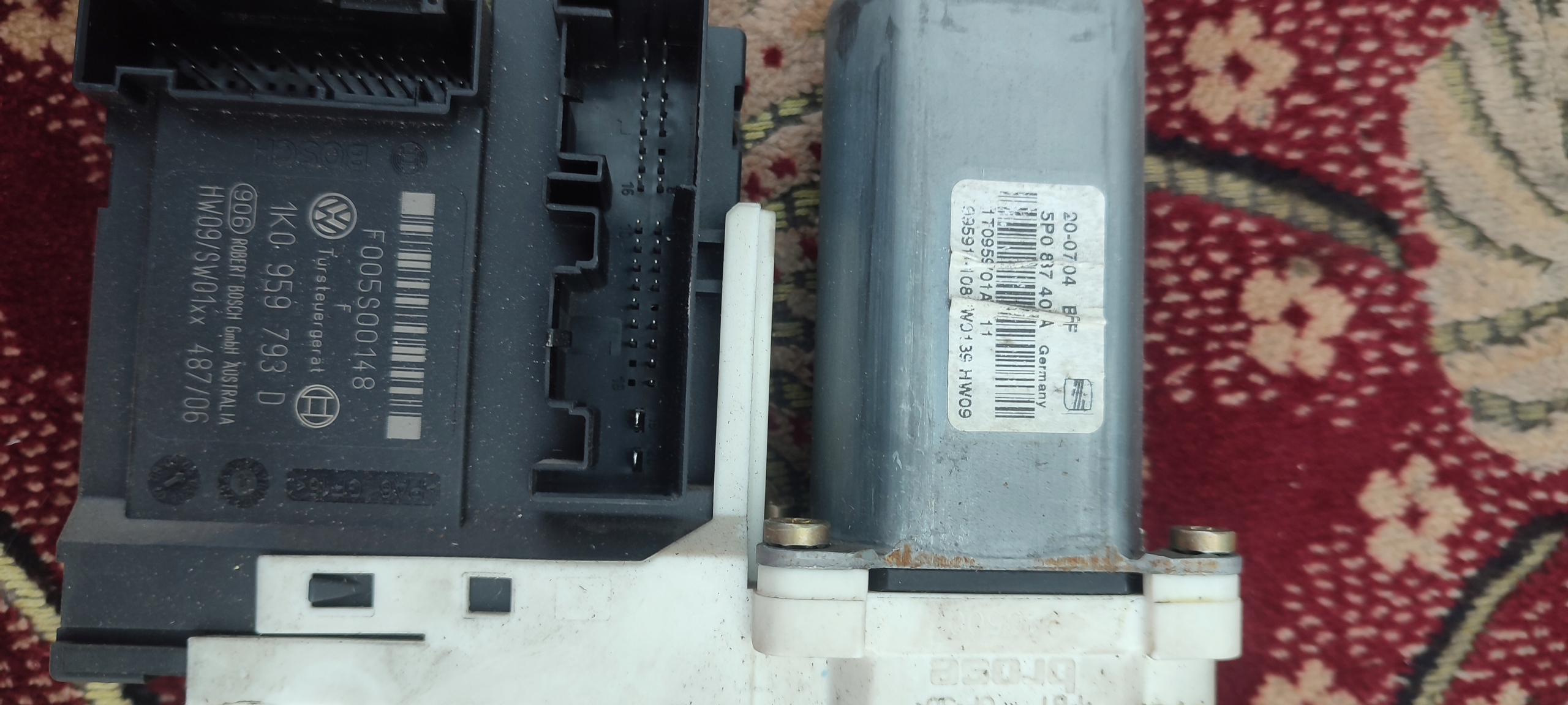 VW TOURAN mini motor windows left front front 1K0959793D