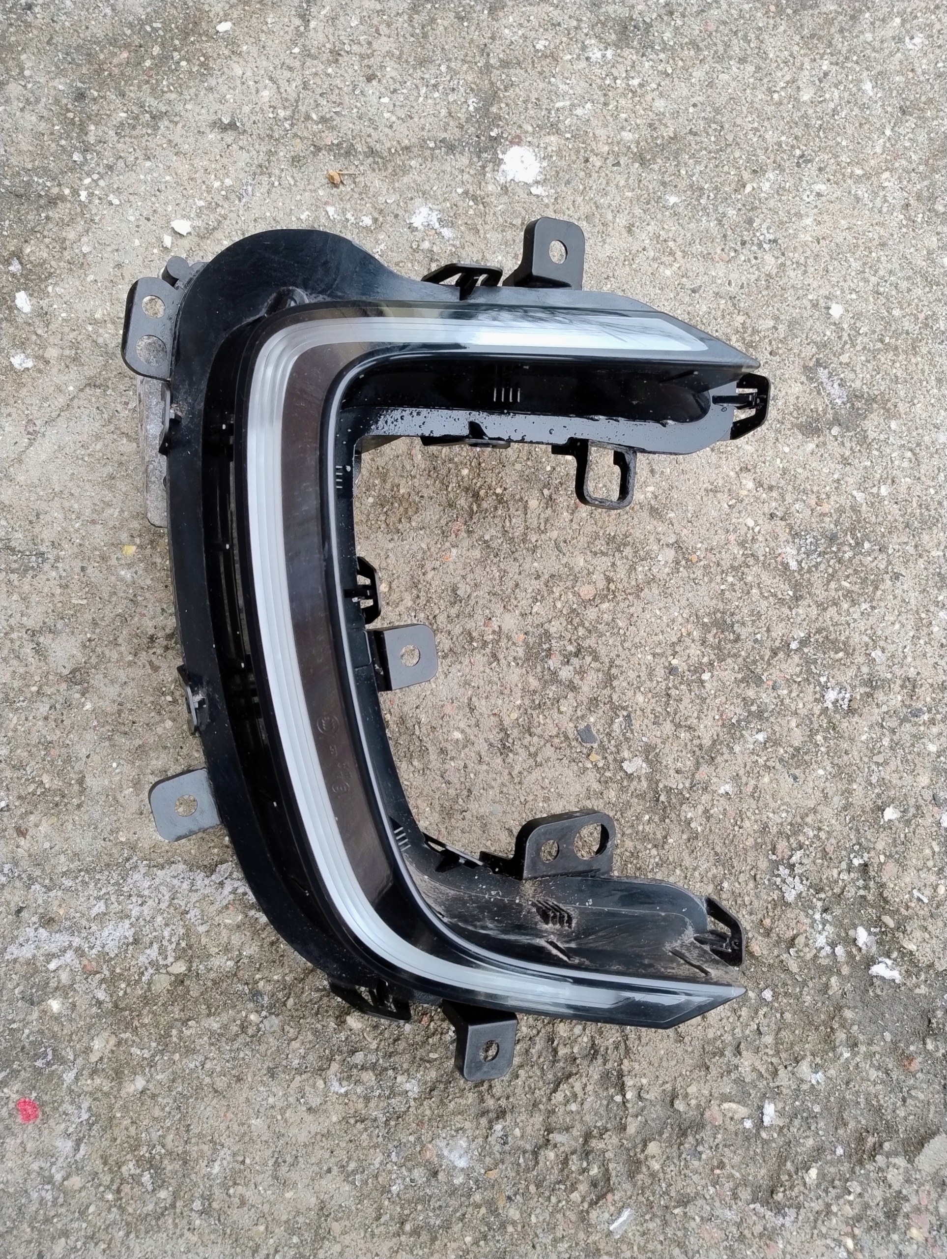 ГАЛОГЕН led правый vw UP РЕСТАЙЛИНГ 12E941056E