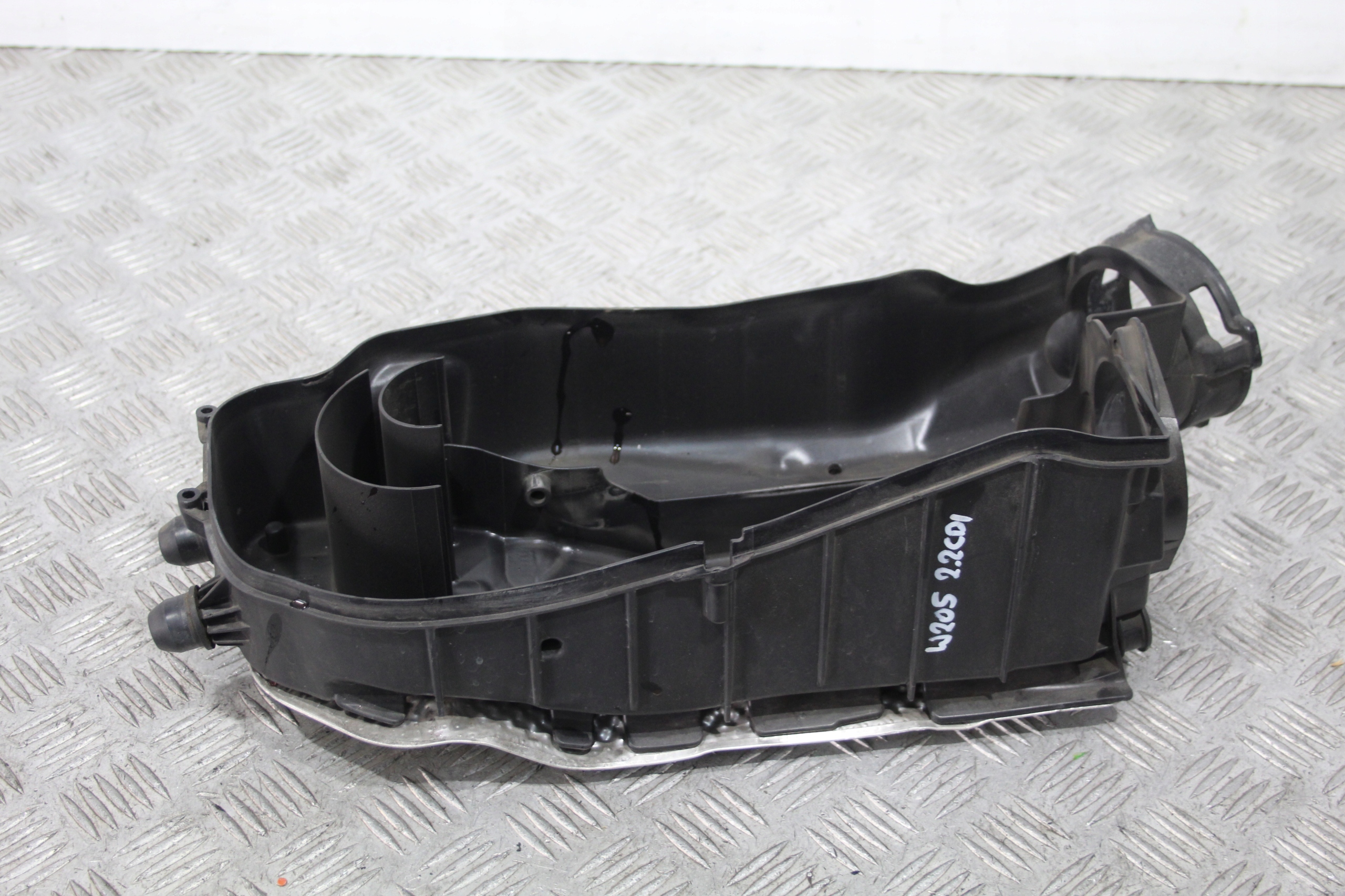 Gehäuse filter luft C-KLASA W205