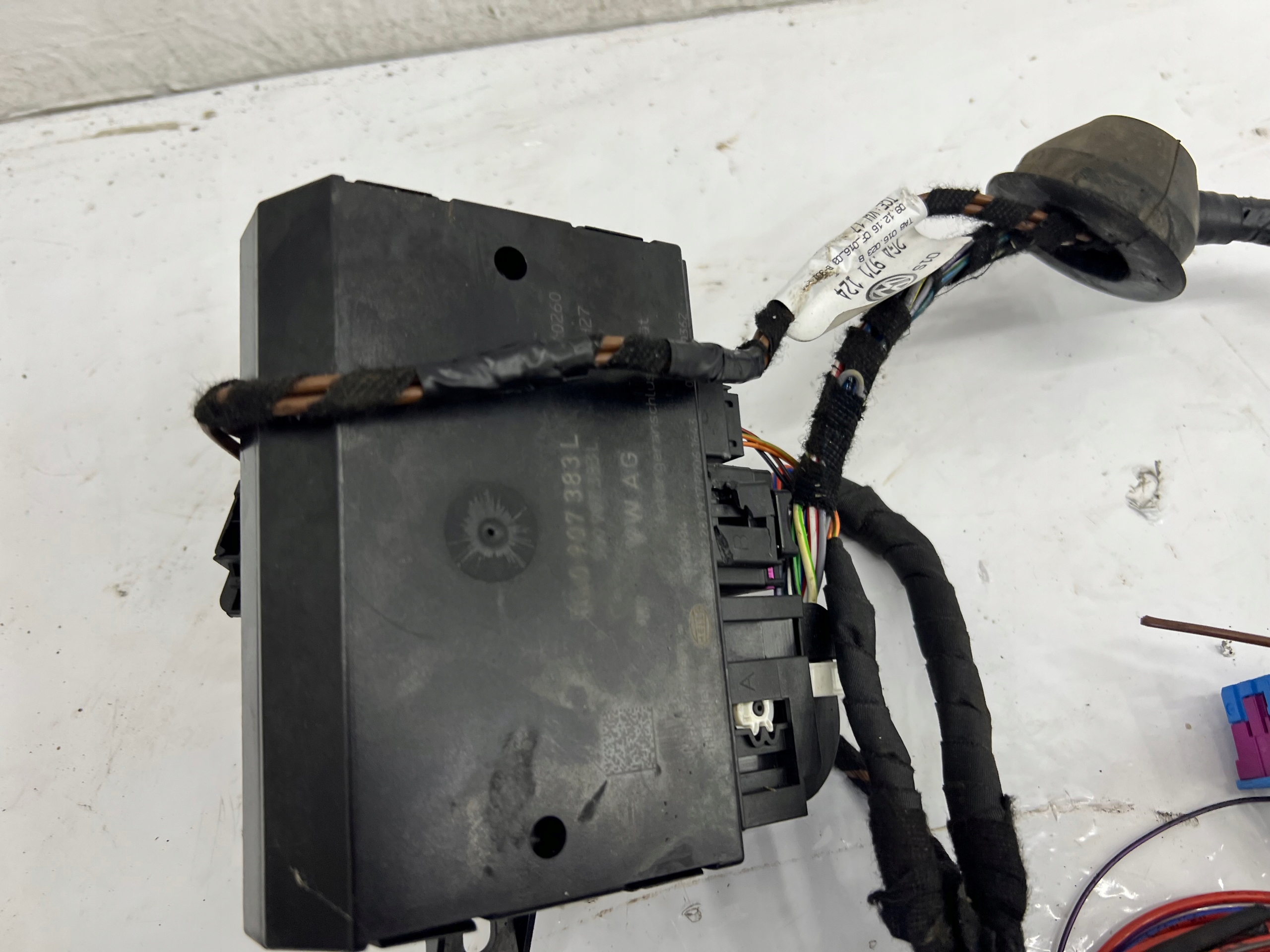 VW OCTAVIA III T-ROC 5E0 bundle HAKA module 5Q0907383L