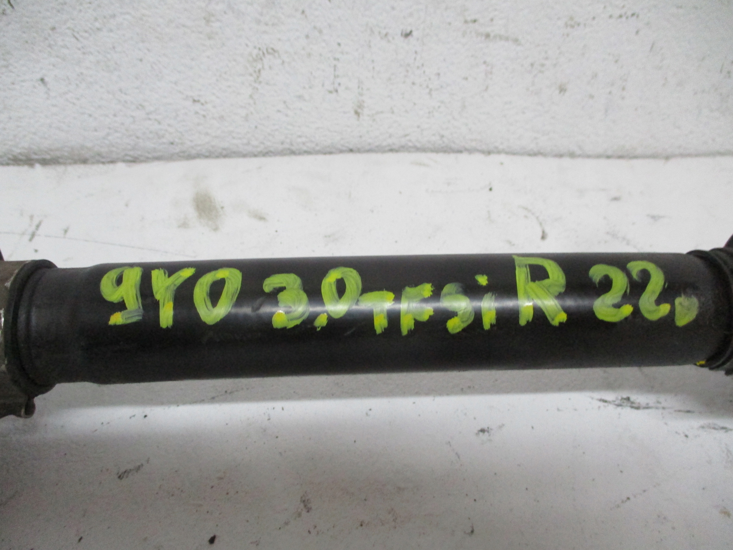 semi-axis right front PORSCHE CAYENNE 9Y0 3,0TFSI 4M4407271H