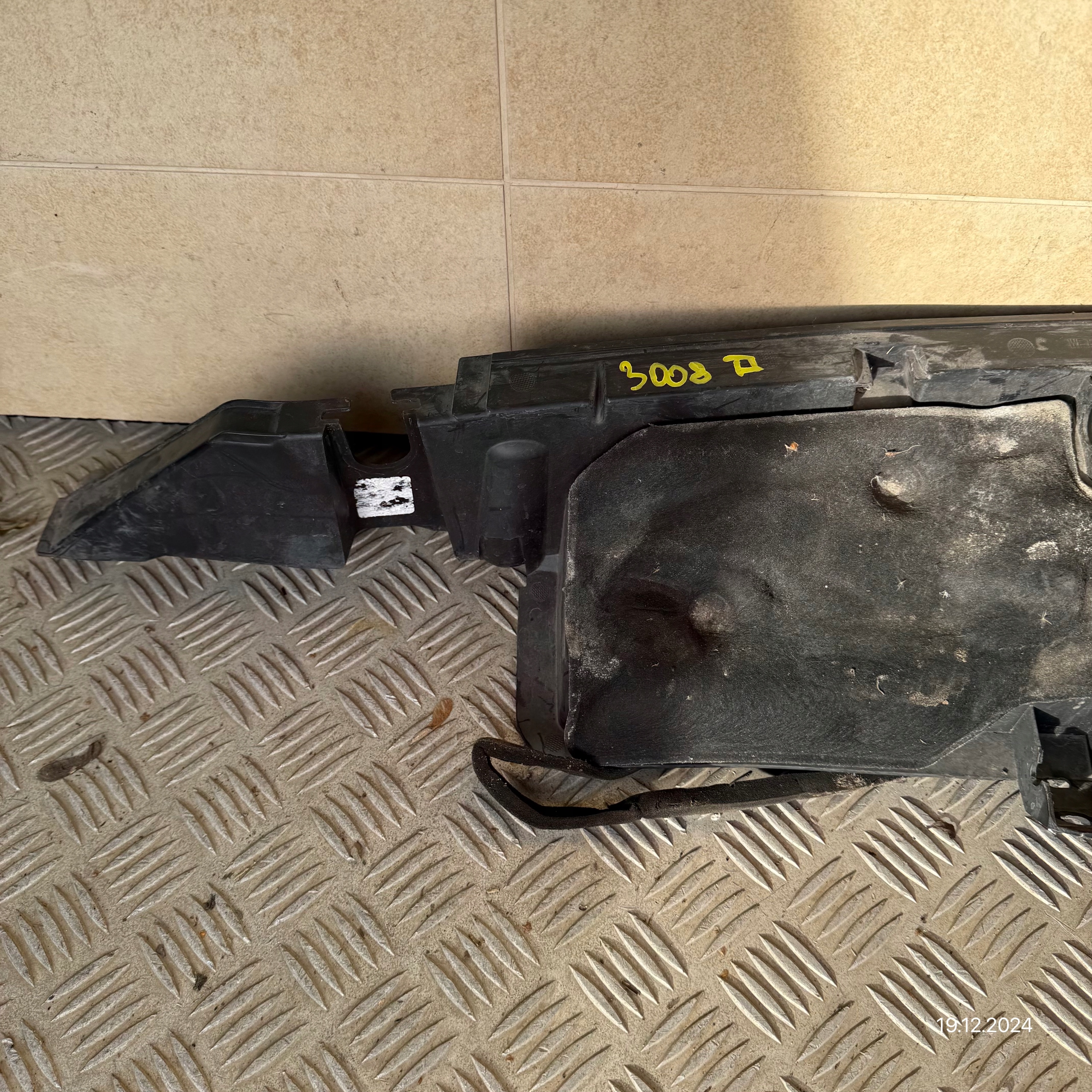 torpedo lower complete PEUGEOT 3008 II 9836200980