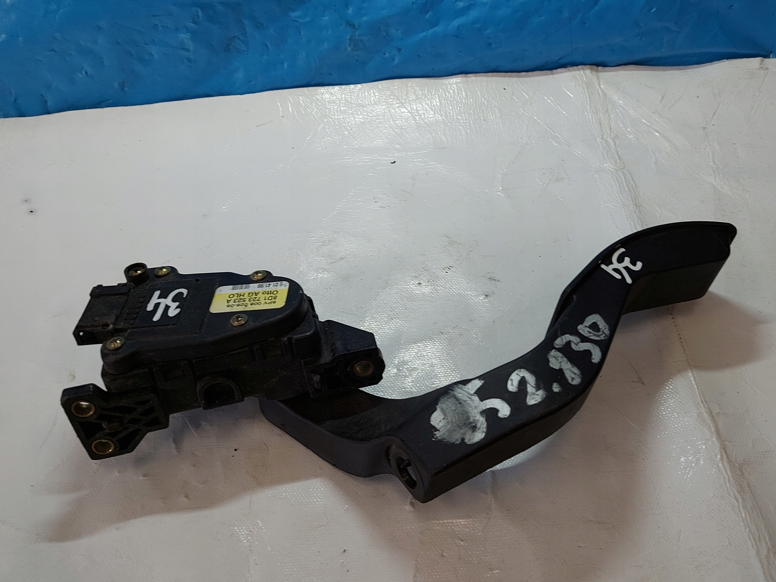 Gaspedal A6 C5 4.2 V8 8D1723523A