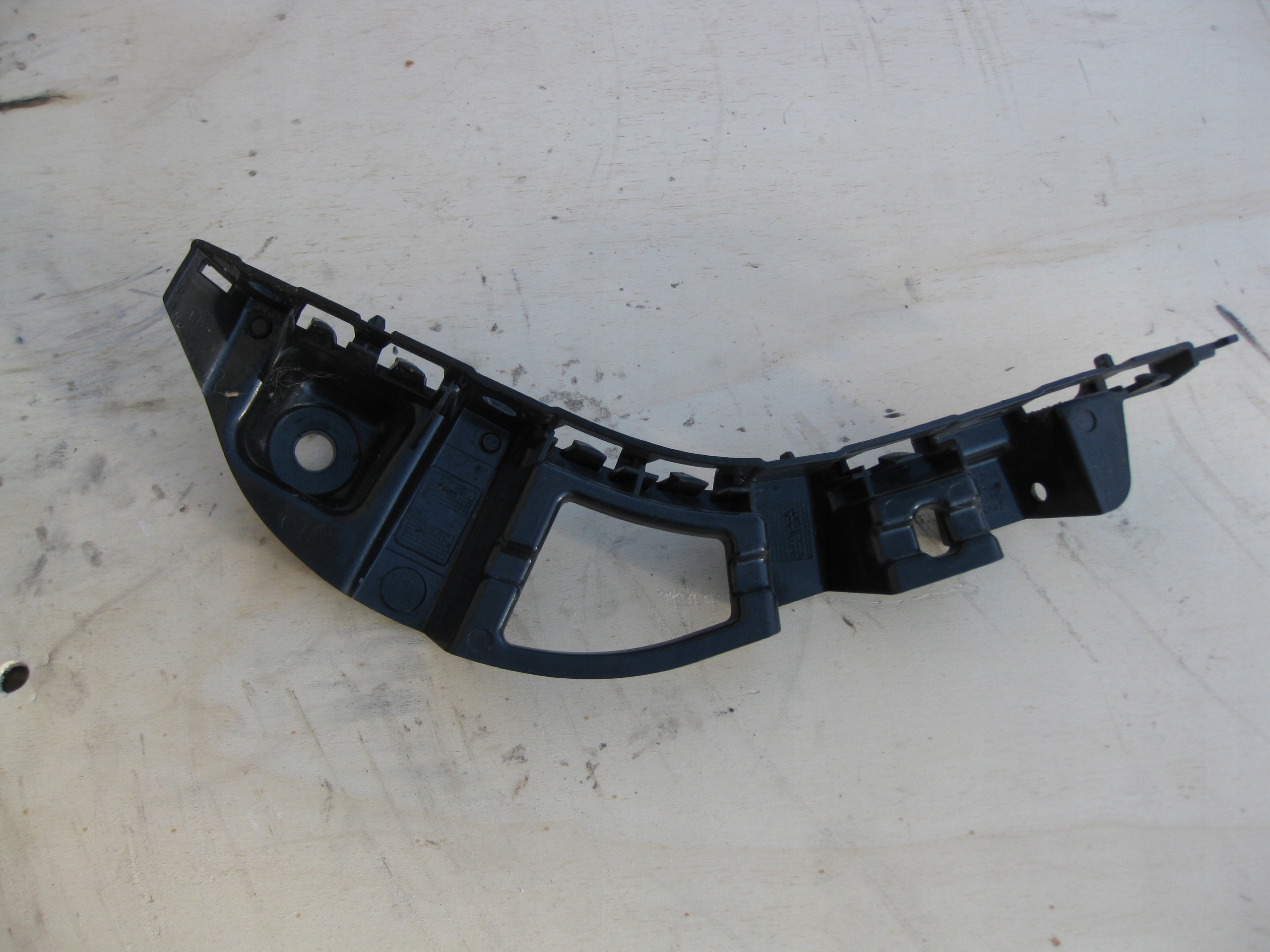 MERCEDES SPRINTER W910 bumper bracket left front A9108850400