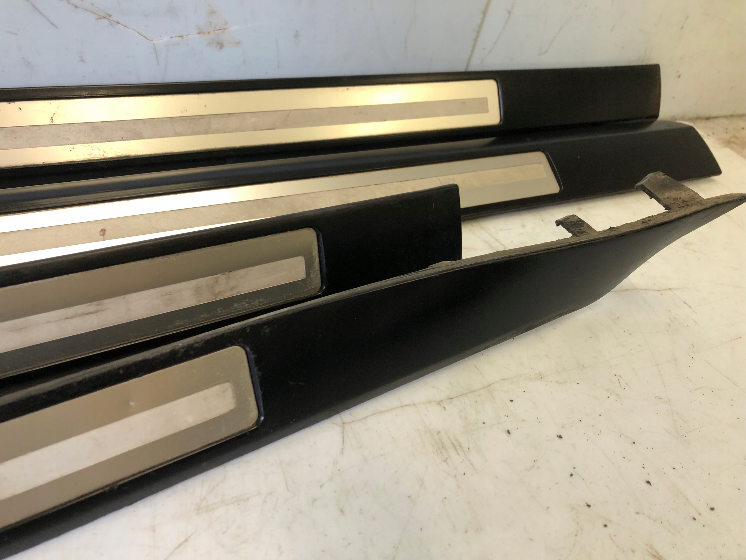 moulding mouldings threshold front rear part AUDI A8 D3 KPL