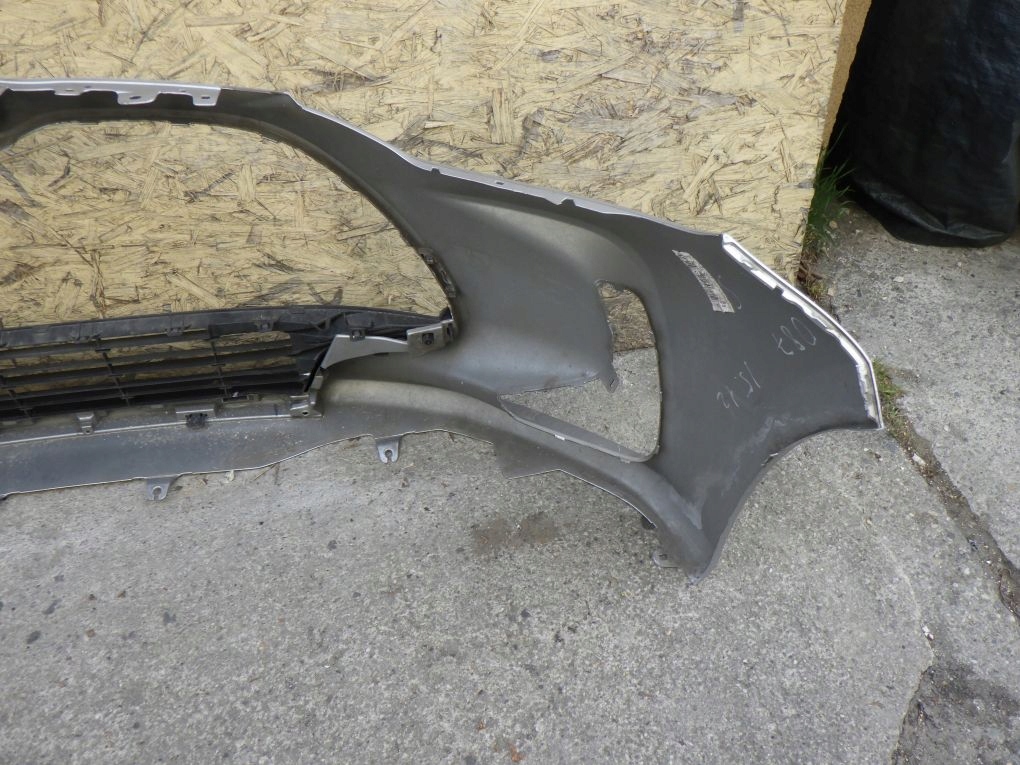 TOYOTA YARIS 4 IV P21 2020- front bumper